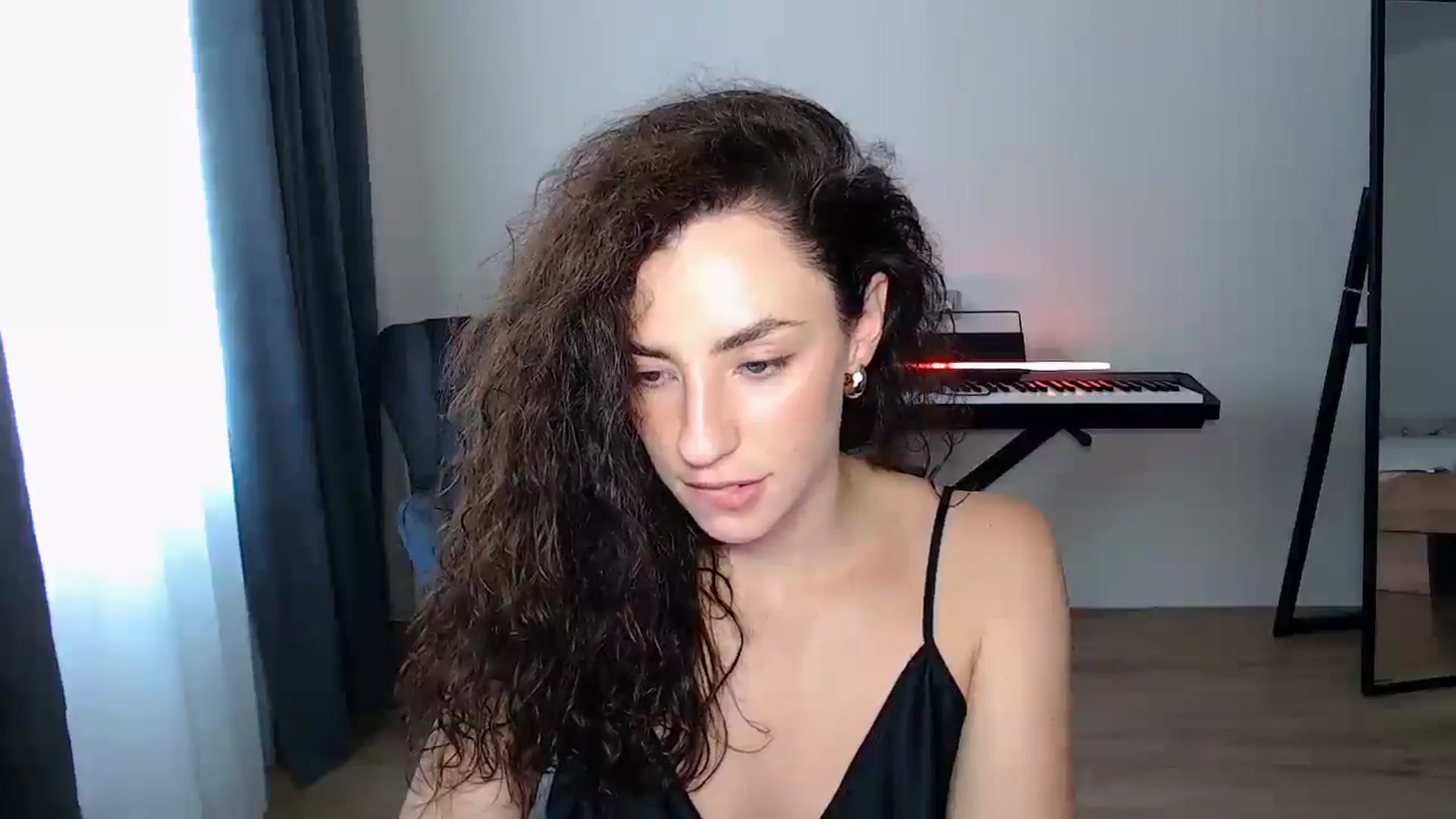 Gallery image thumbnail from BeWonderful's myfreecams stream on, 08/10/2025, 15:22 image 10 of 20