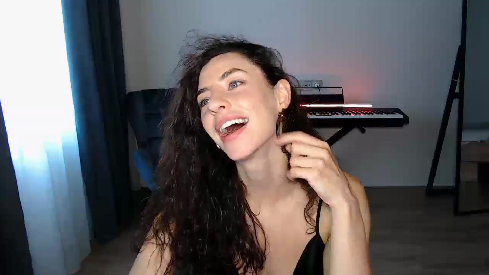 Gallery image thumbnail from BeWonderful's myfreecams stream on, 08/10/2025, 15:22 image 13 of 20