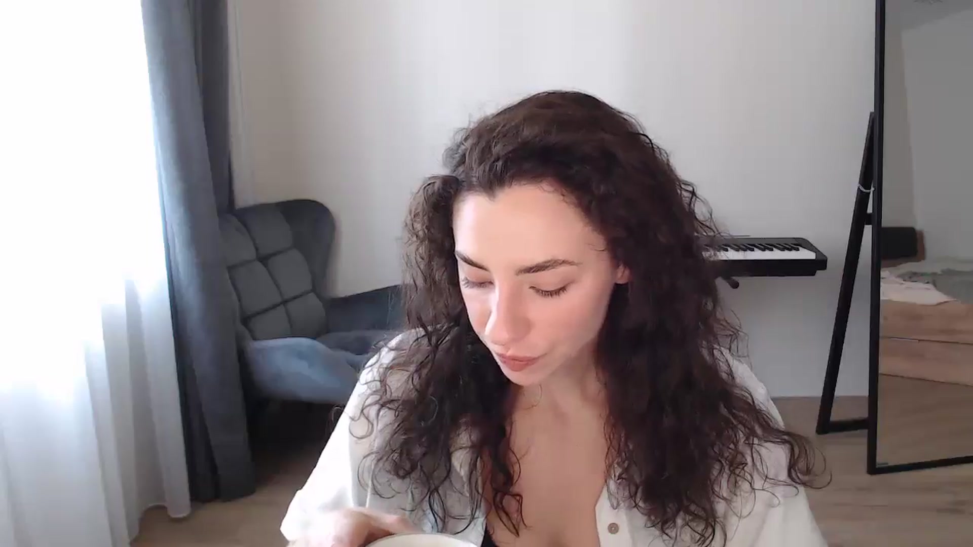 Gallery image thumbnail from BeWonderful's myfreecams stream on, 08/14/2025, 07:03 image 12 of 20