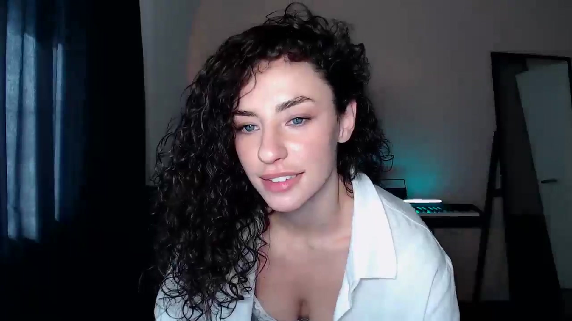 Gallery image thumbnail from BeWonderful's myfreecams stream on, 08/17/2025, 12:00 image 18 of 20