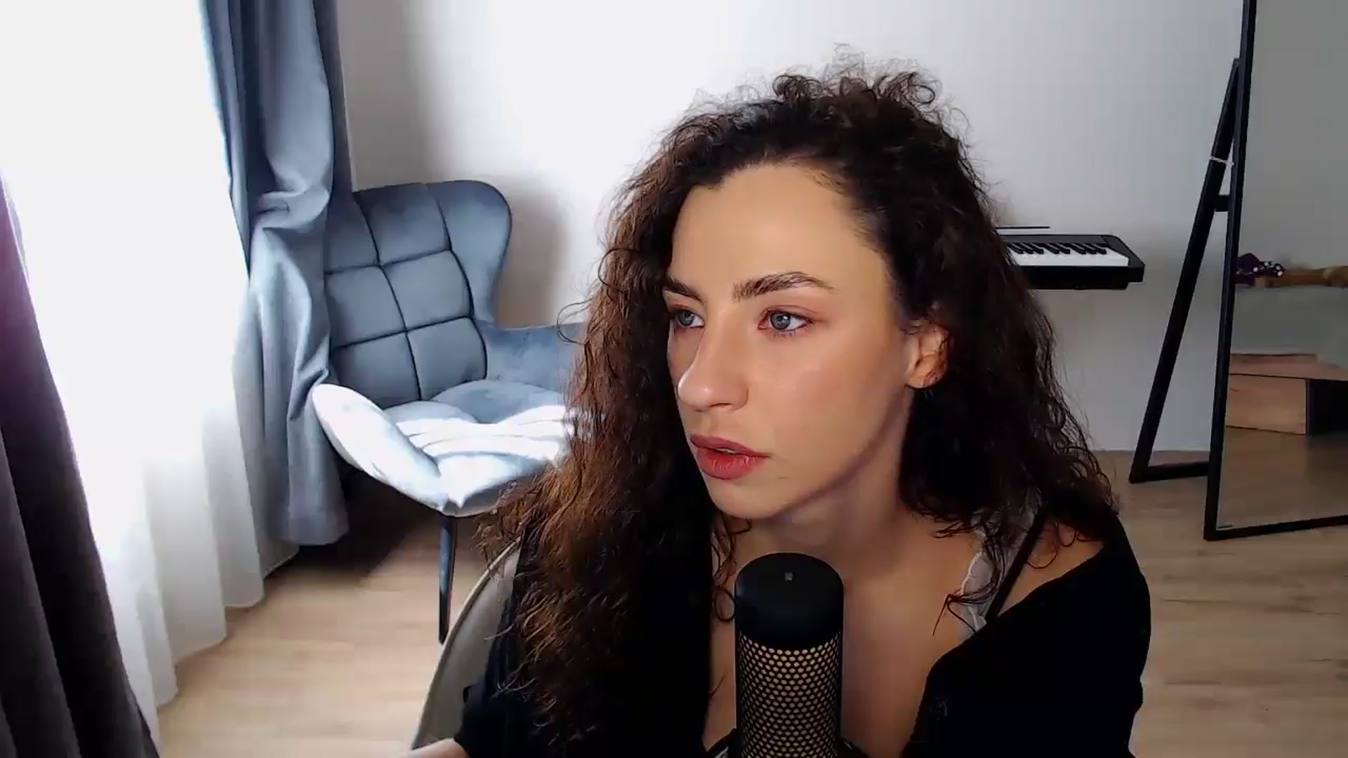 Gallery image thumbnail from BeWonderful's myfreecams stream on, 08/20/2025, 12:11 image 1 of 20