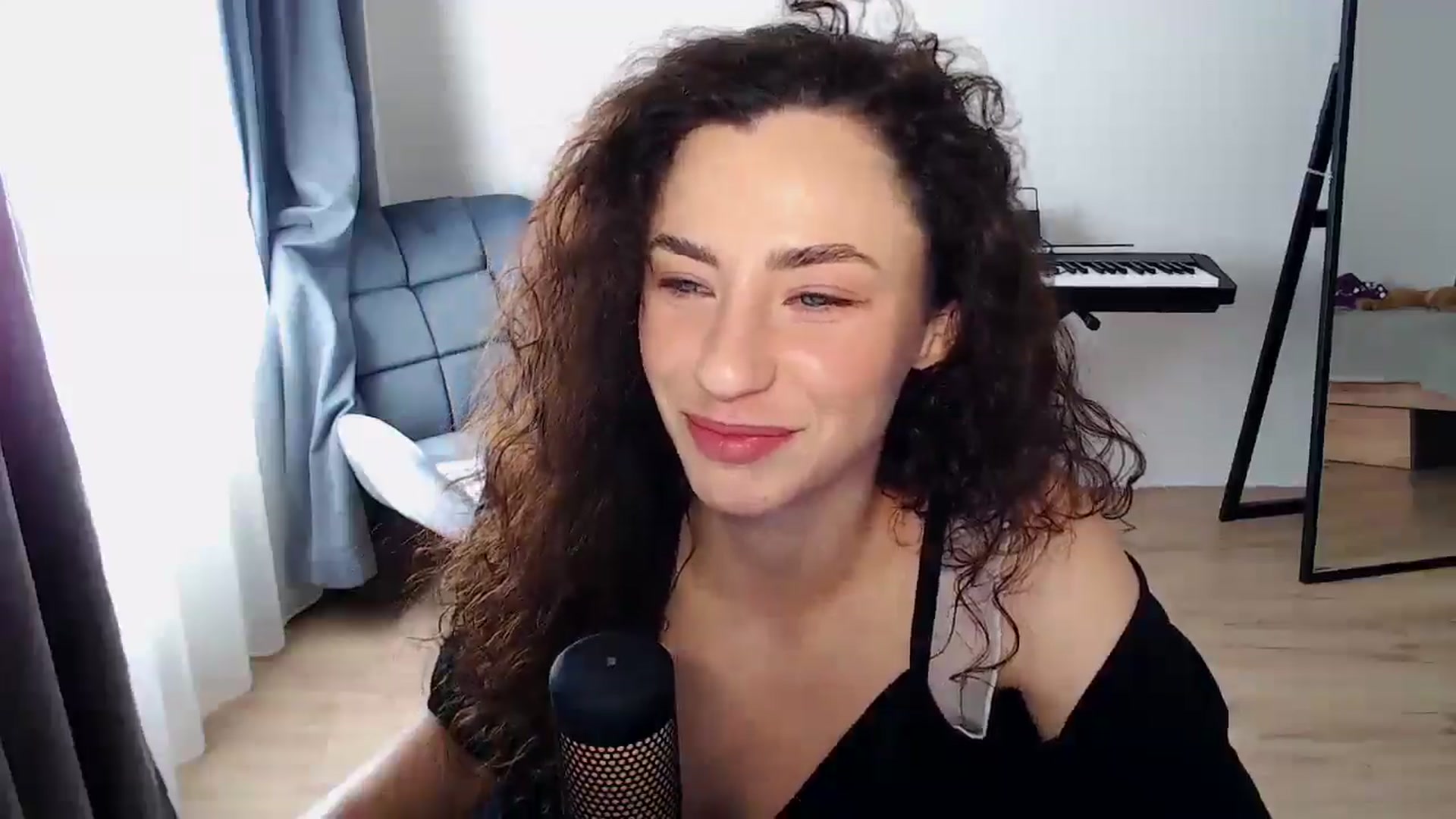 Gallery image thumbnail from BeWonderful's myfreecams stream on, 08/20/2025, 12:11 image 3 of 20