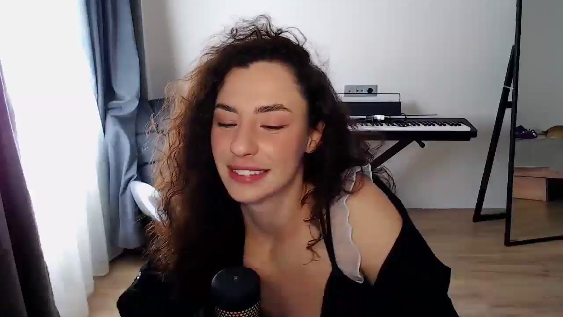 Gallery image thumbnail from BeWonderful's myfreecams stream on, 08/20/2025, 12:11 image 10 of 20