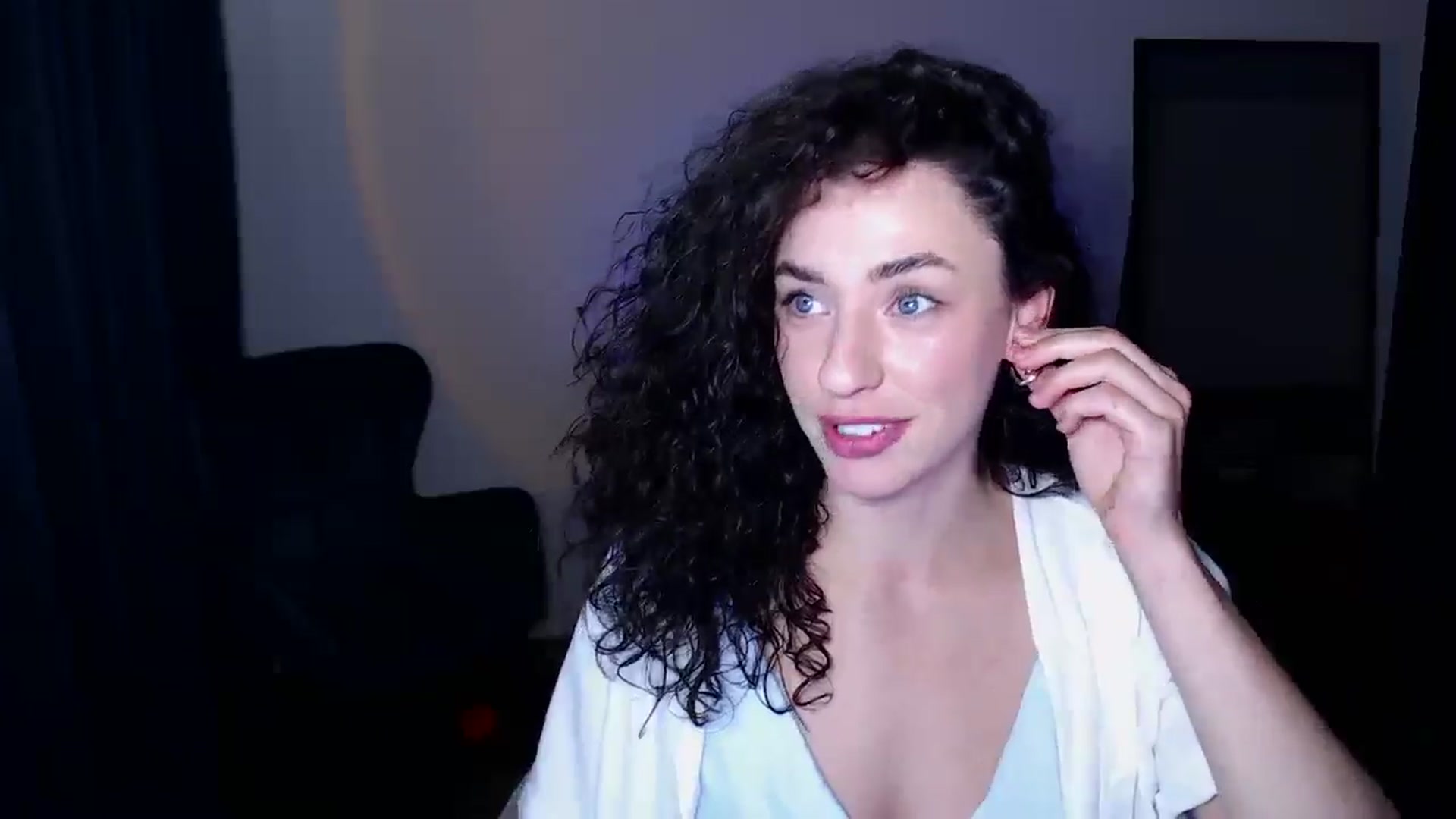 Gallery image thumbnail from BeWonderful's myfreecams stream on, 09/28/2025, 17:06 image 8 of 20