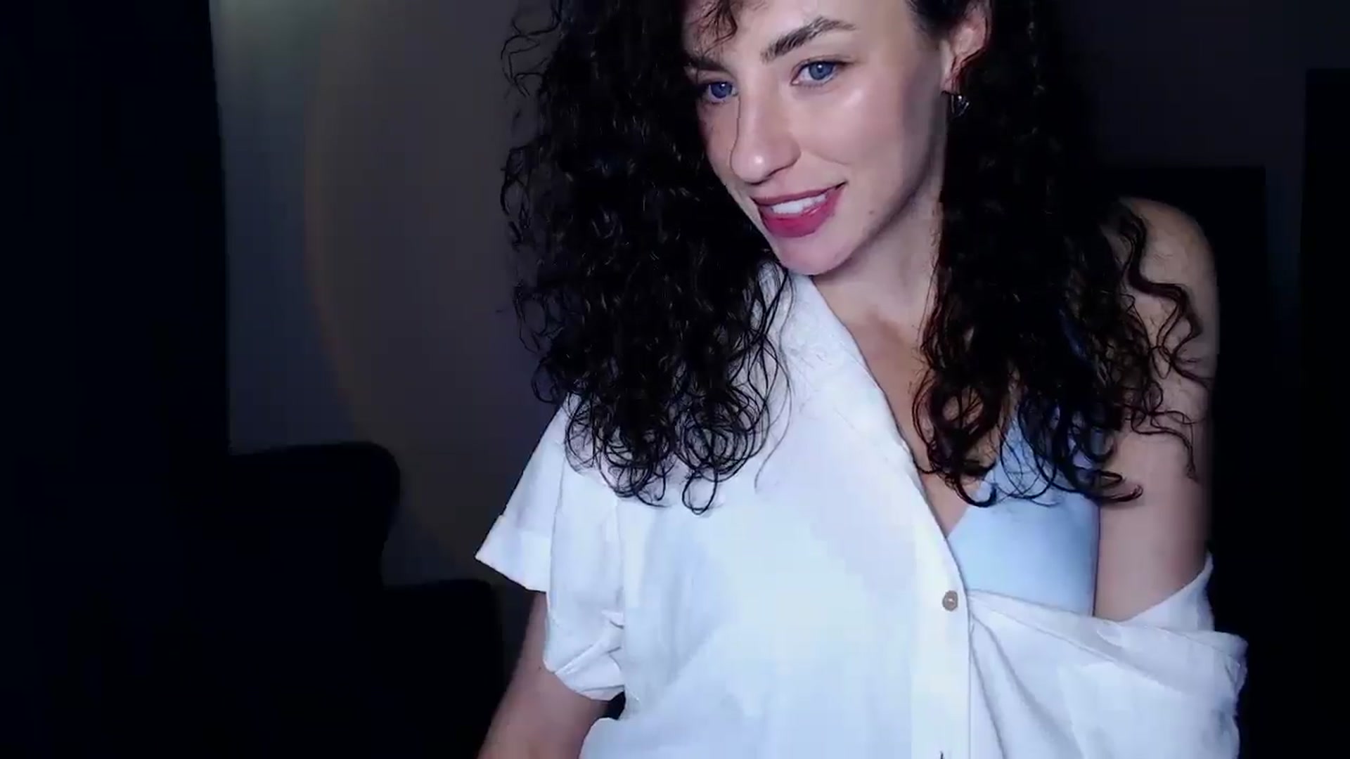 Gallery image thumbnail from BeWonderful's myfreecams stream on, 09/28/2025, 17:06 image 18 of 20