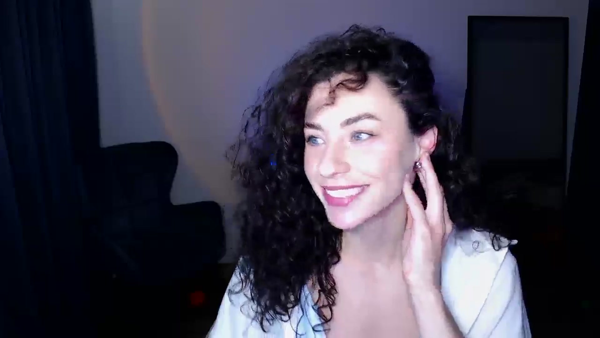 Gallery image thumbnail from BeWonderful's myfreecams stream on, 09/28/2025, 17:06 image 6 of 20