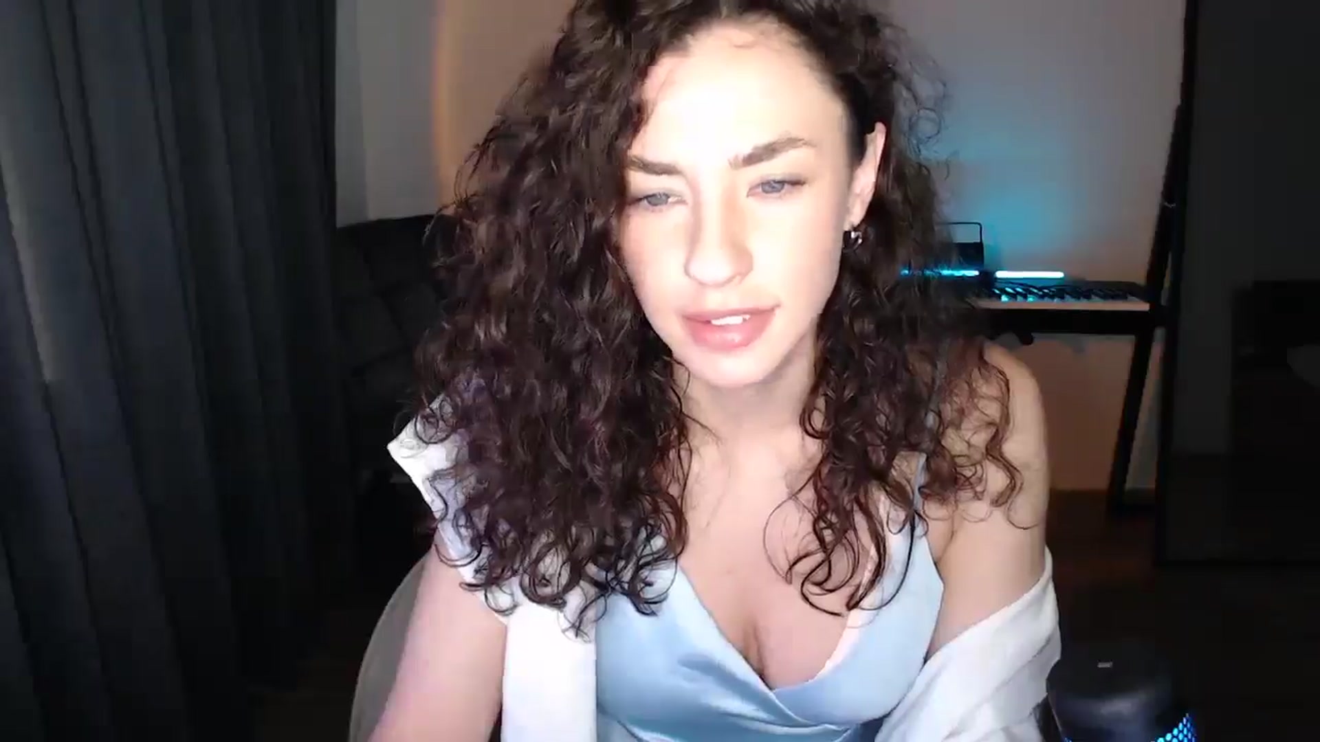 Gallery image thumbnail from BeWonderful's myfreecams stream on, 10/14/2025, 13:56 image 8 of 20