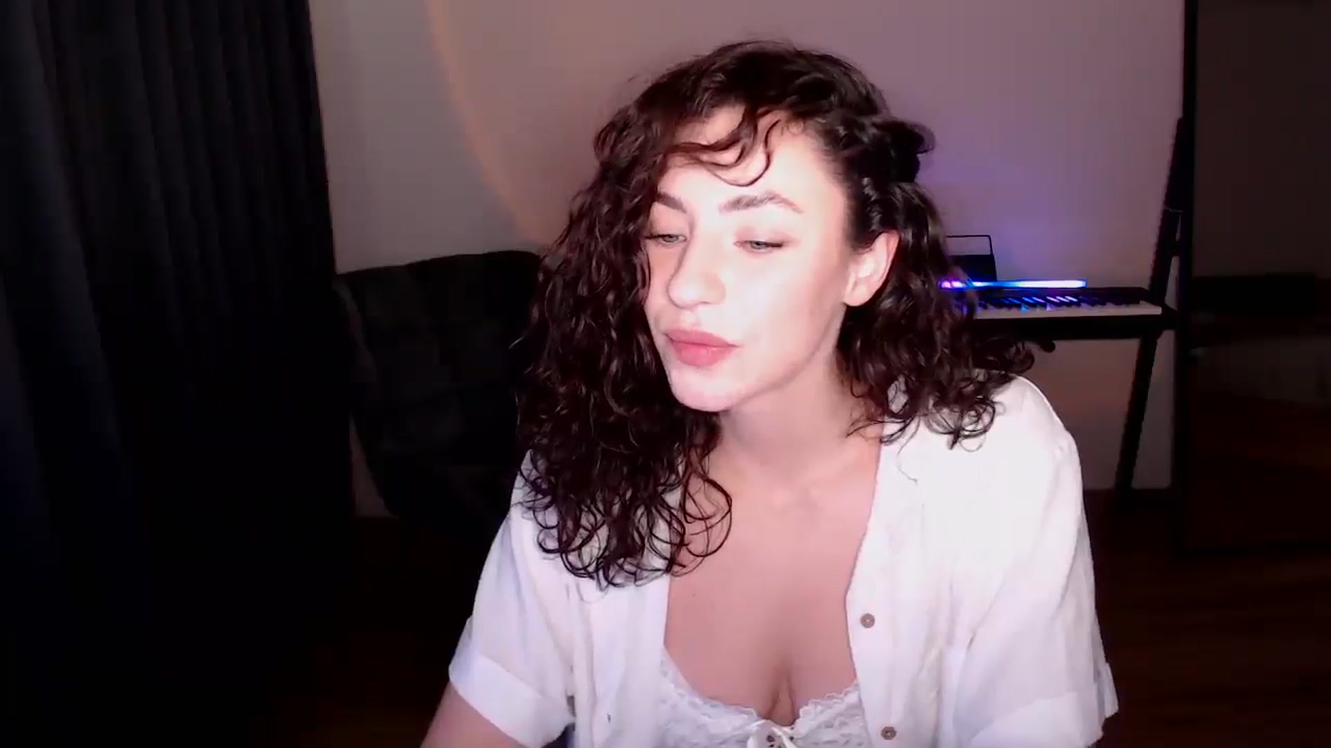Gallery image thumbnail from BeWonderful's myfreecams stream on, 12/04/2025, 14:25 image 9 of 20