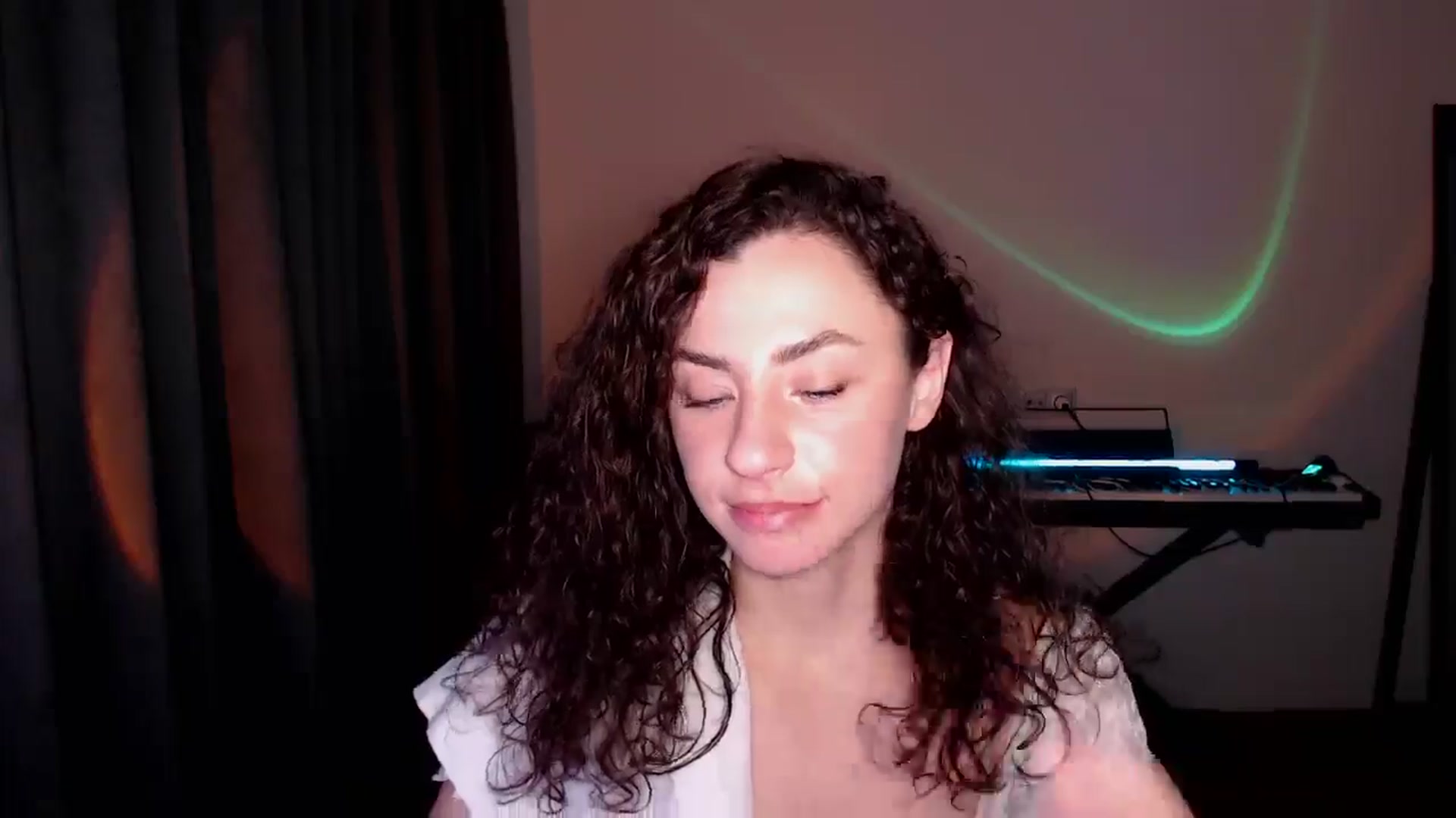 Gallery image thumbnail from BeWonderful's myfreecams stream on, 12/28/2025, 23:23 image 13 of 20