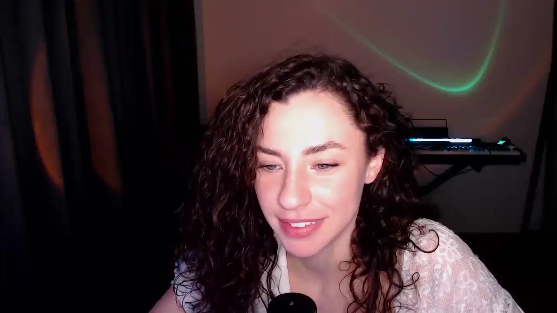 Gallery image thumbnail from BeWonderful's myfreecams stream on, 12/28/2025, 23:23 image 14 of 20