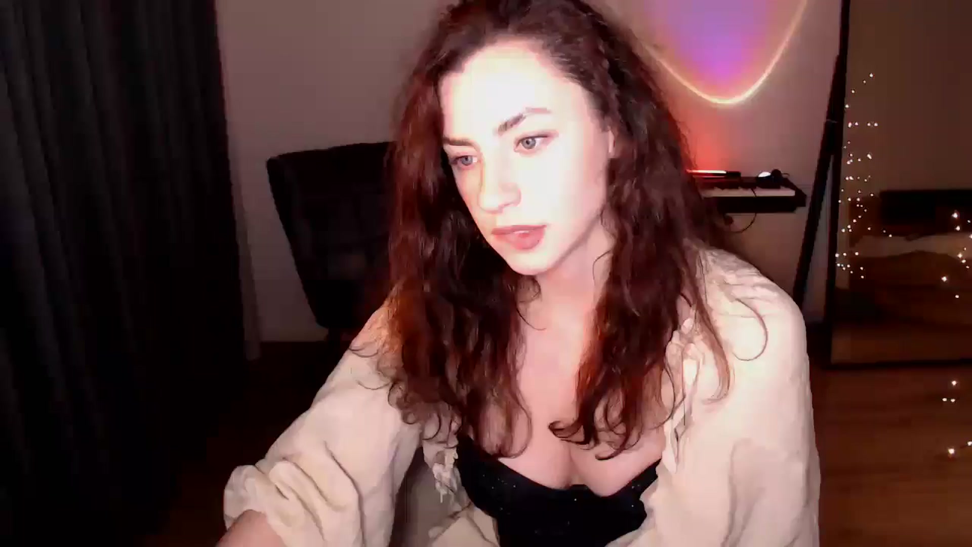 Gallery image thumbnail from BeWonderful's myfreecams stream on, 01/12/2026, 22:12 image 10 of 20