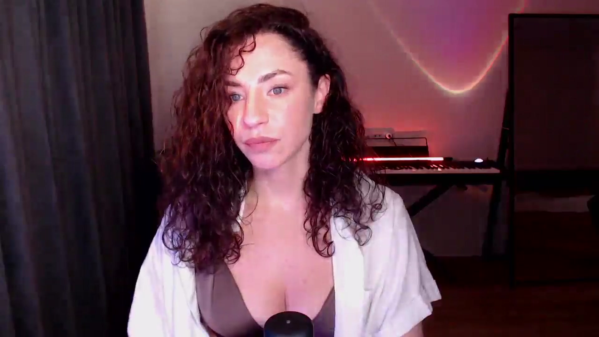 Gallery image thumbnail from BeWonderful's myfreecams stream on, 01/30/2026, 19:42 image 16 of 20
