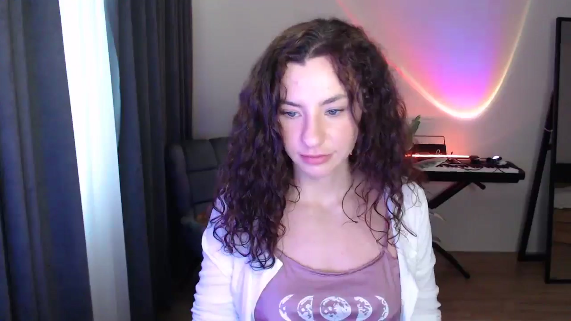 Gallery image thumbnail from BeWonderful's myfreecams stream on, 03/19/2026, 13:38 image 7 of 20