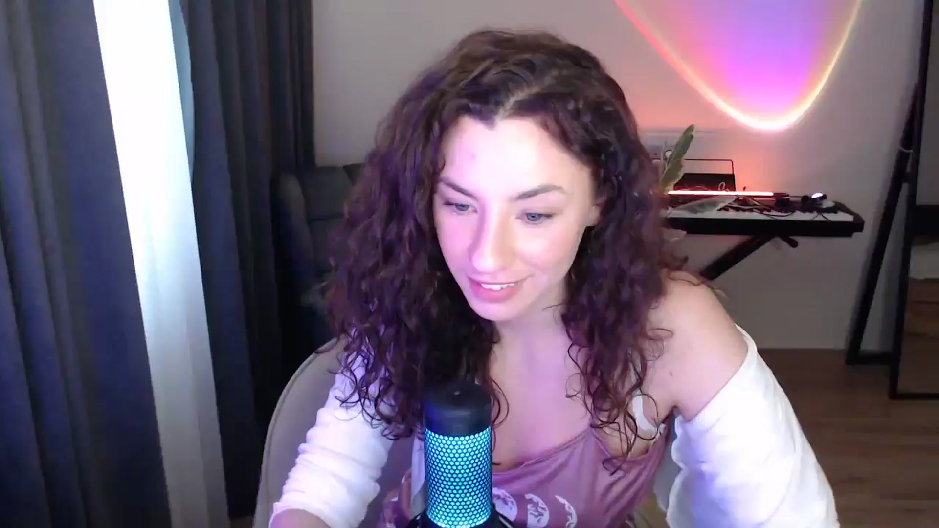 Gallery image thumbnail from BeWonderful's myfreecams stream on, 03/19/2026, 13:38 image 13 of 20