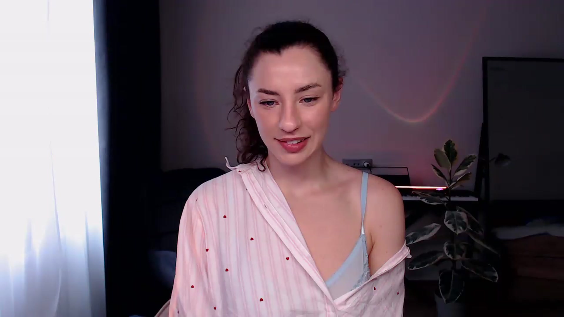 Gallery image thumbnail from BeWonderful's myfreecams stream on, 04/29/2026, 09:27 image 19 of 20