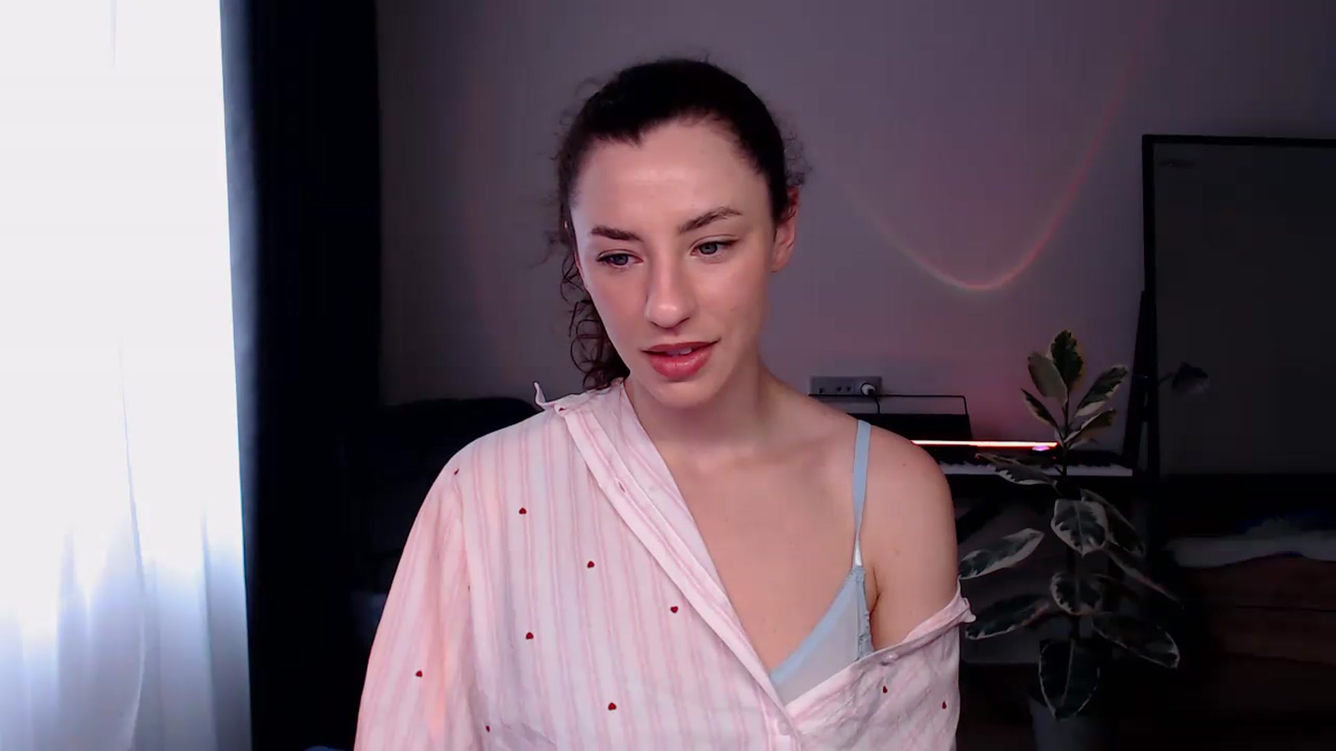 Gallery image thumbnail from BeWonderful's myfreecams stream on, 04/29/2026, 09:27 image 20 of 20