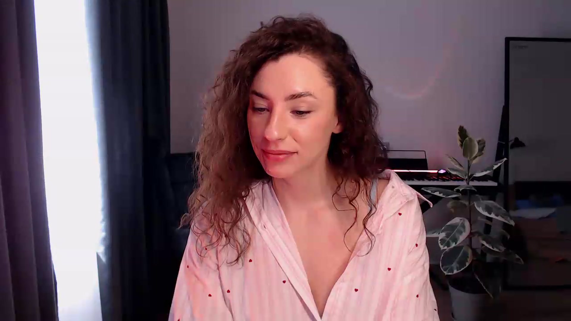 Gallery image thumbnail from BeWonderful's myfreecams stream on, 05/04/2026, 12:22 image 4 of 20