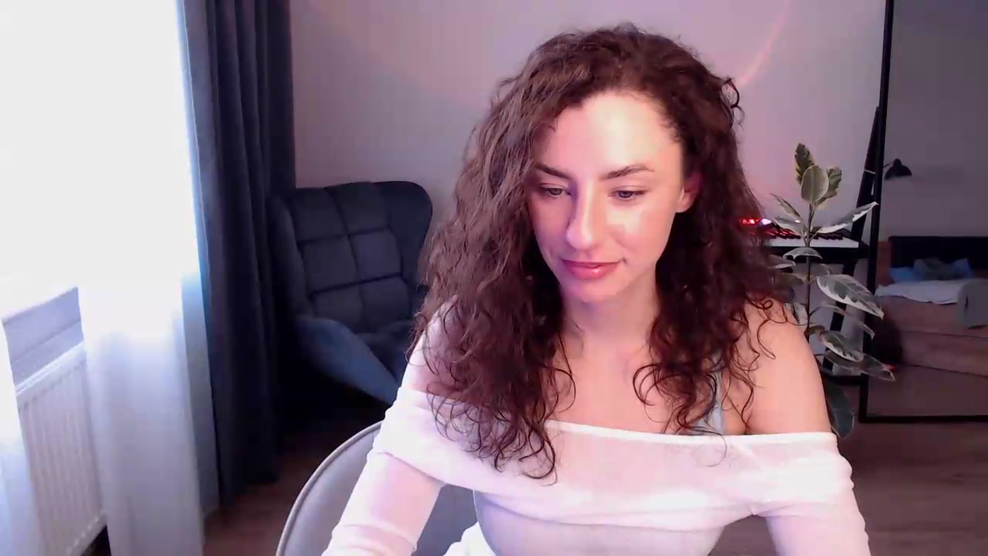 Gallery image thumbnail from BeWonderful's myfreecams stream on, 05/04/2026, 15:59 image 12 of 20