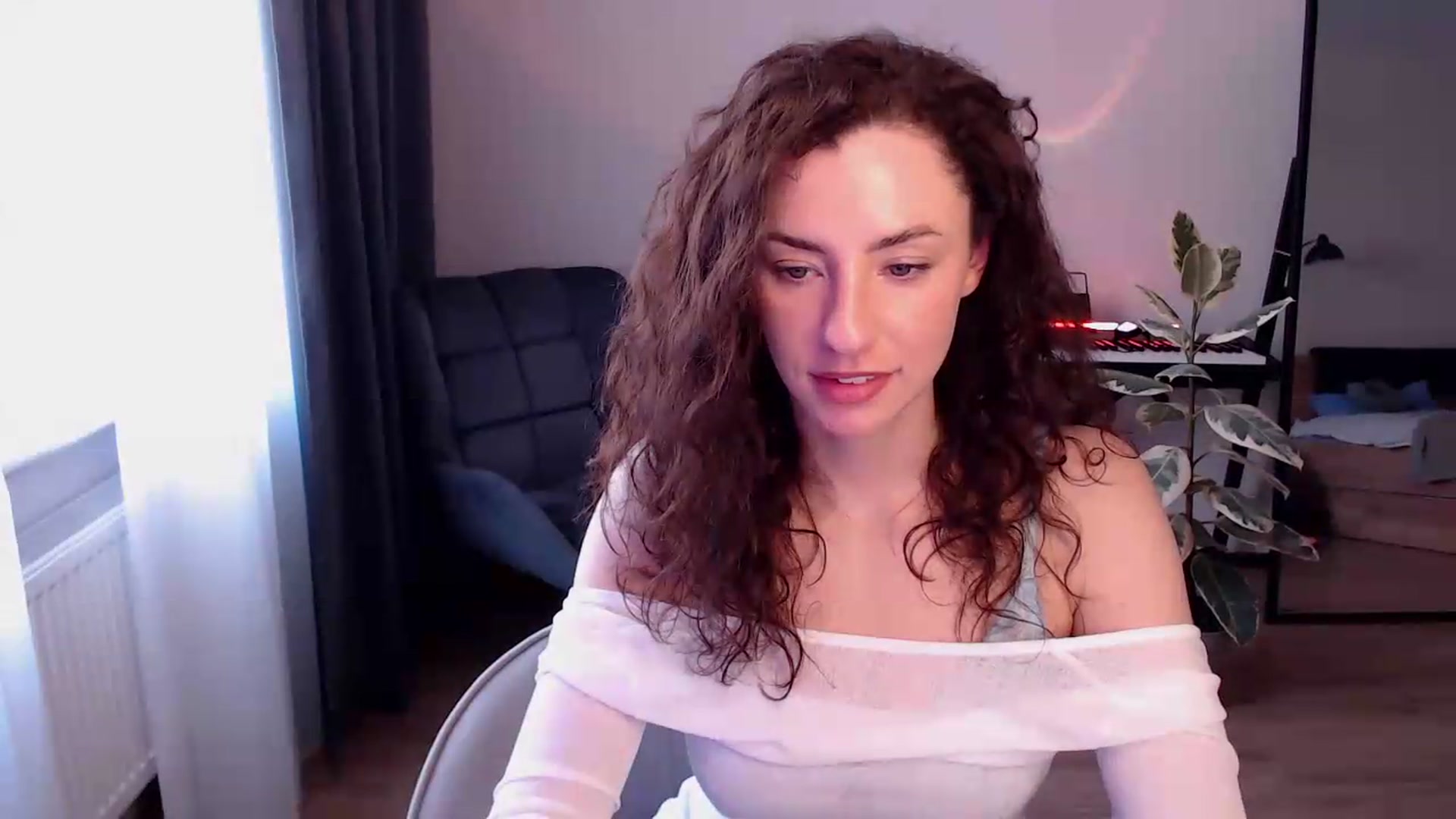 Gallery image thumbnail from BeWonderful's myfreecams stream on, 05/04/2026, 15:59 image 10 of 20