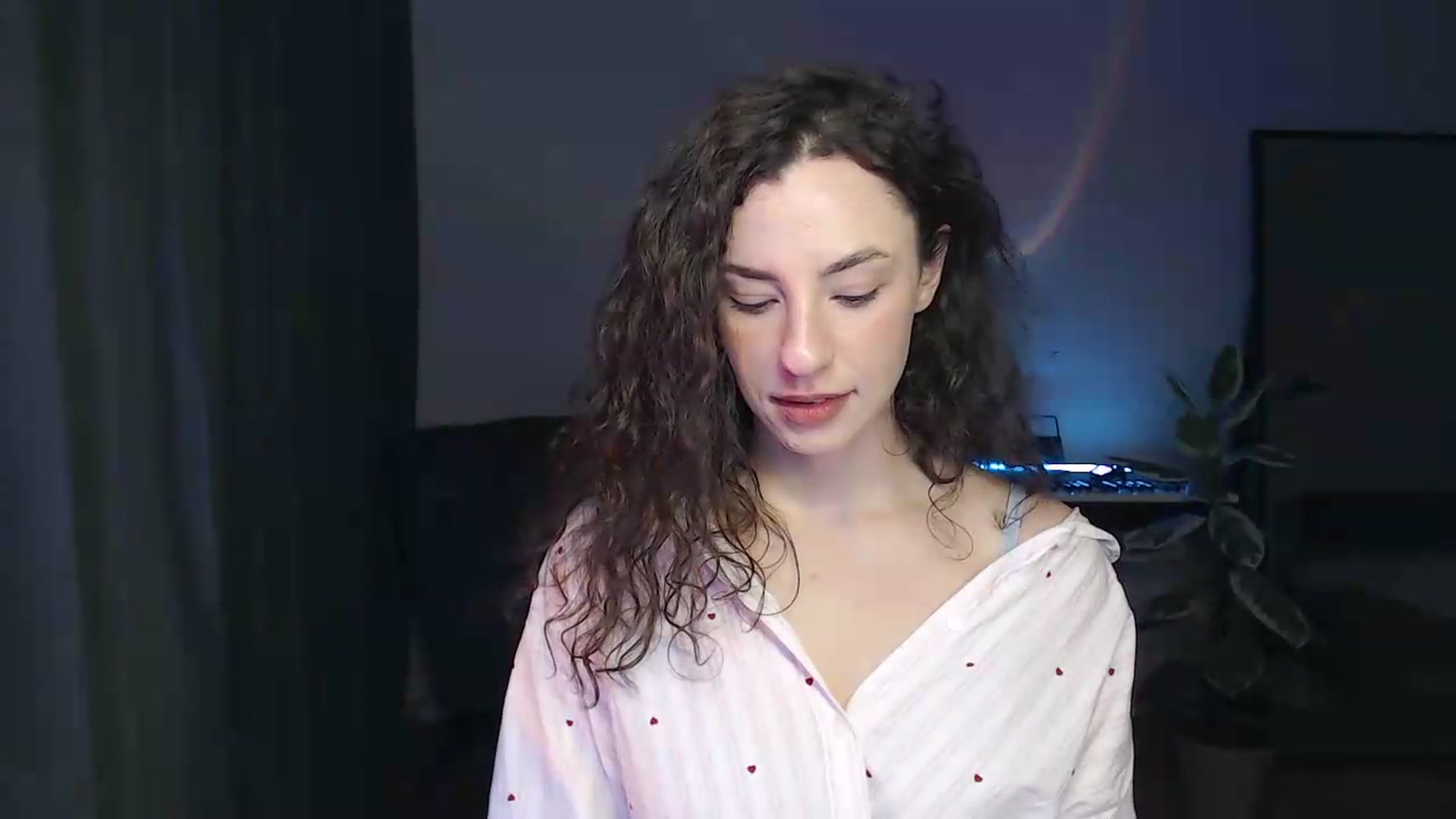 Gallery image thumbnail from BeWonderful's myfreecams stream on, 05/06/2026, 19:02 image 13 of 20