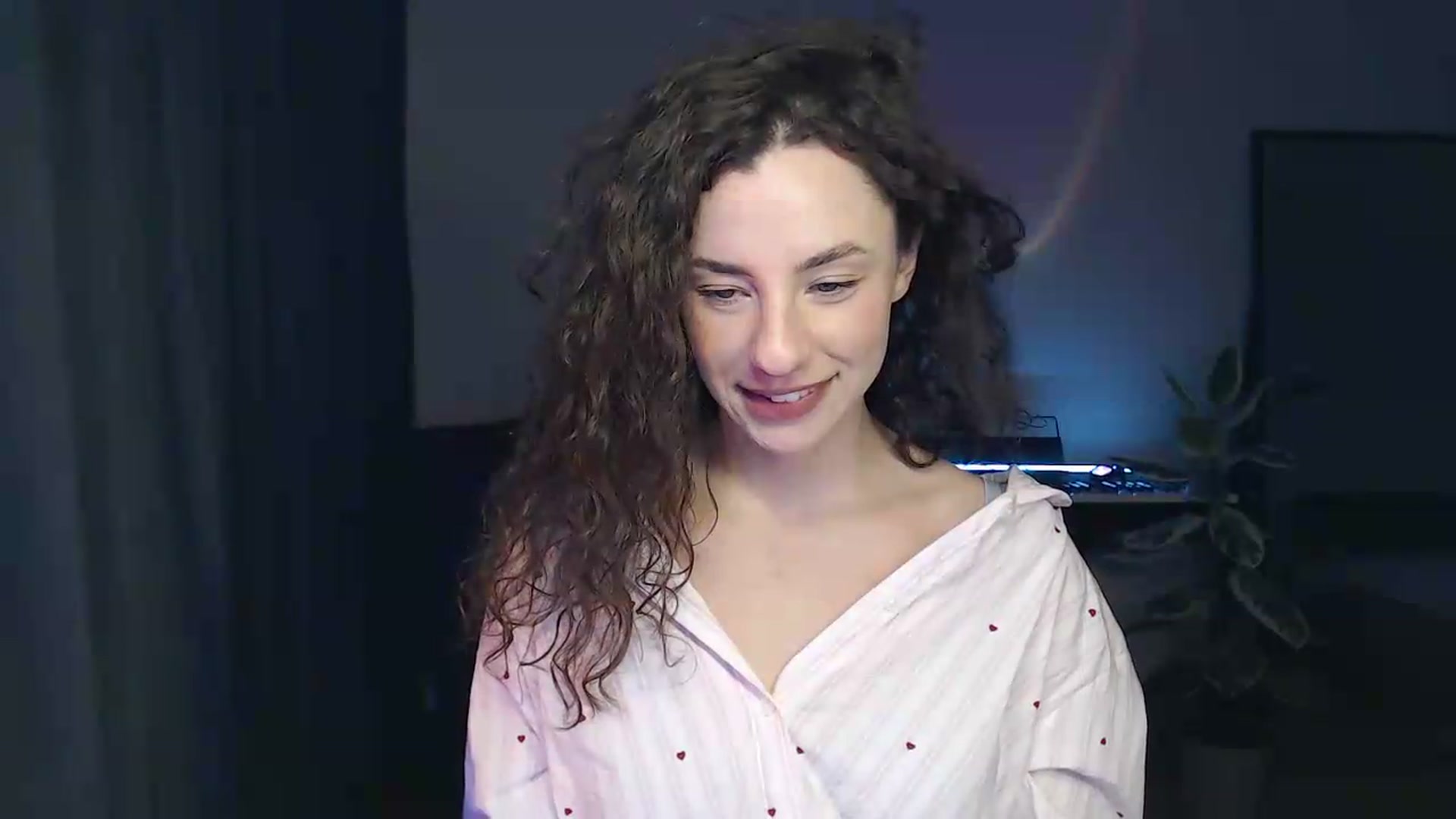 Gallery image thumbnail from BeWonderful's myfreecams stream on, 05/06/2026, 19:02 image 6 of 20