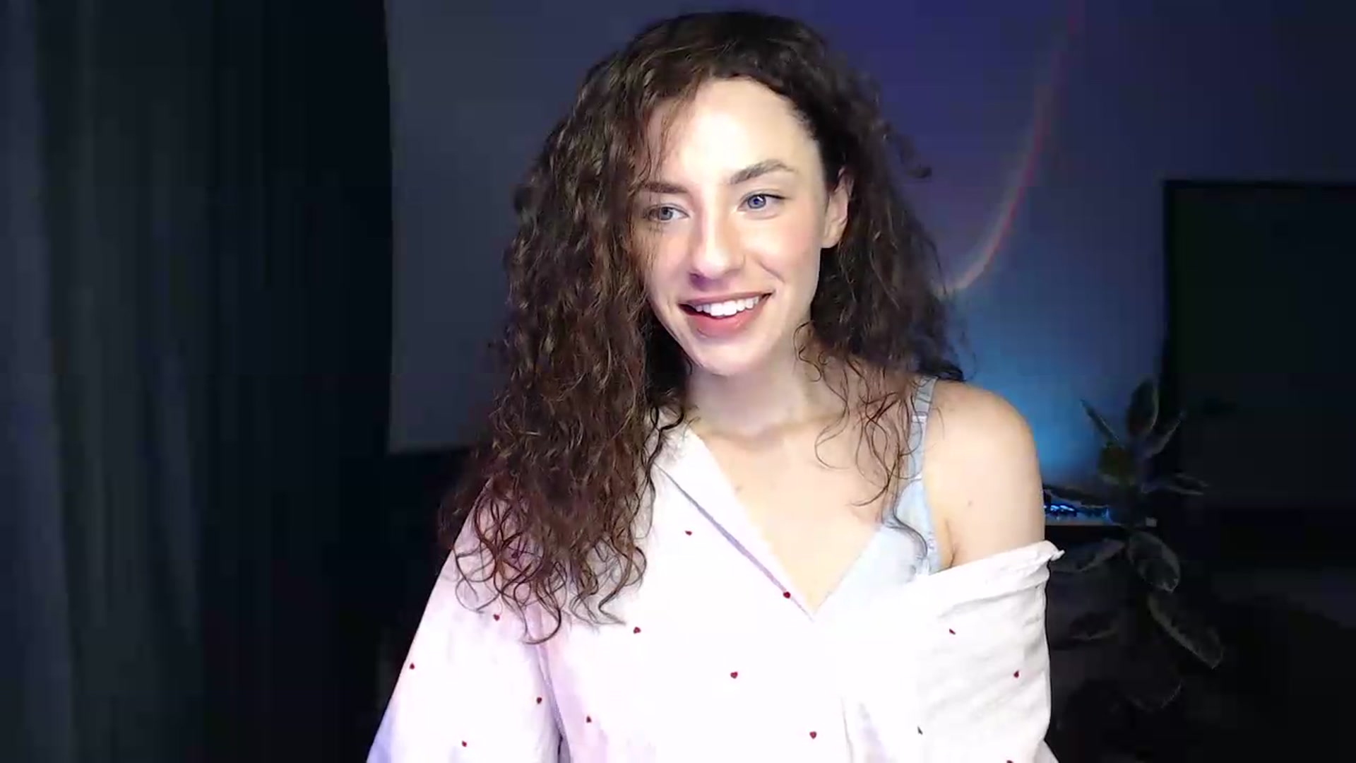 Gallery image thumbnail from BeWonderful's myfreecams stream on, 05/06/2026, 20:09 image 14 of 20