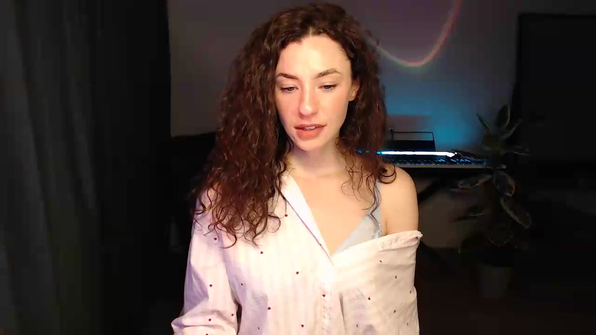 Gallery image thumbnail from BeWonderful's myfreecams stream on, 05/06/2026, 20:09 image 18 of 20
