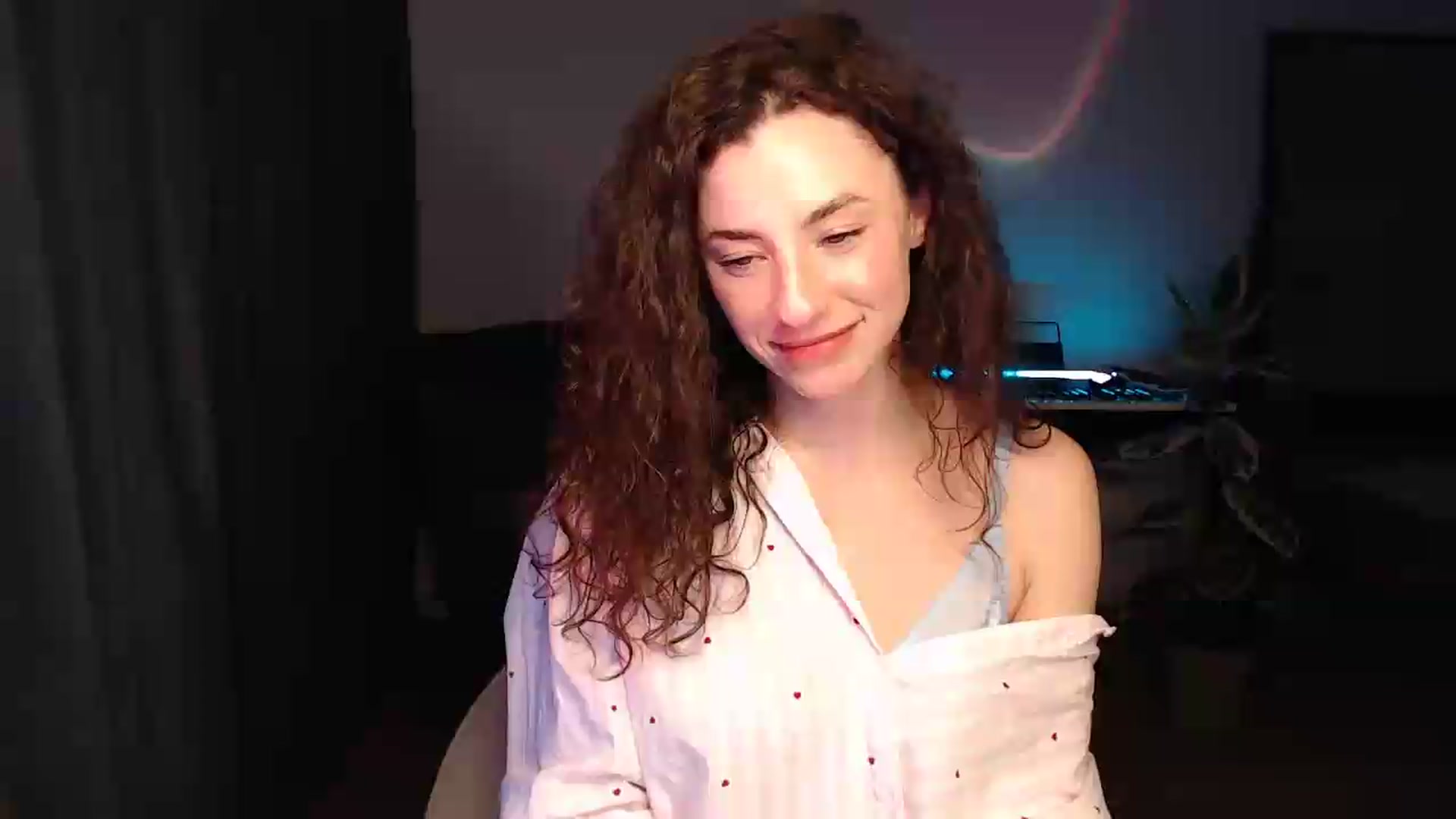 Gallery image thumbnail from BeWonderful's myfreecams stream on, 05/06/2026, 20:09 image 17 of 20