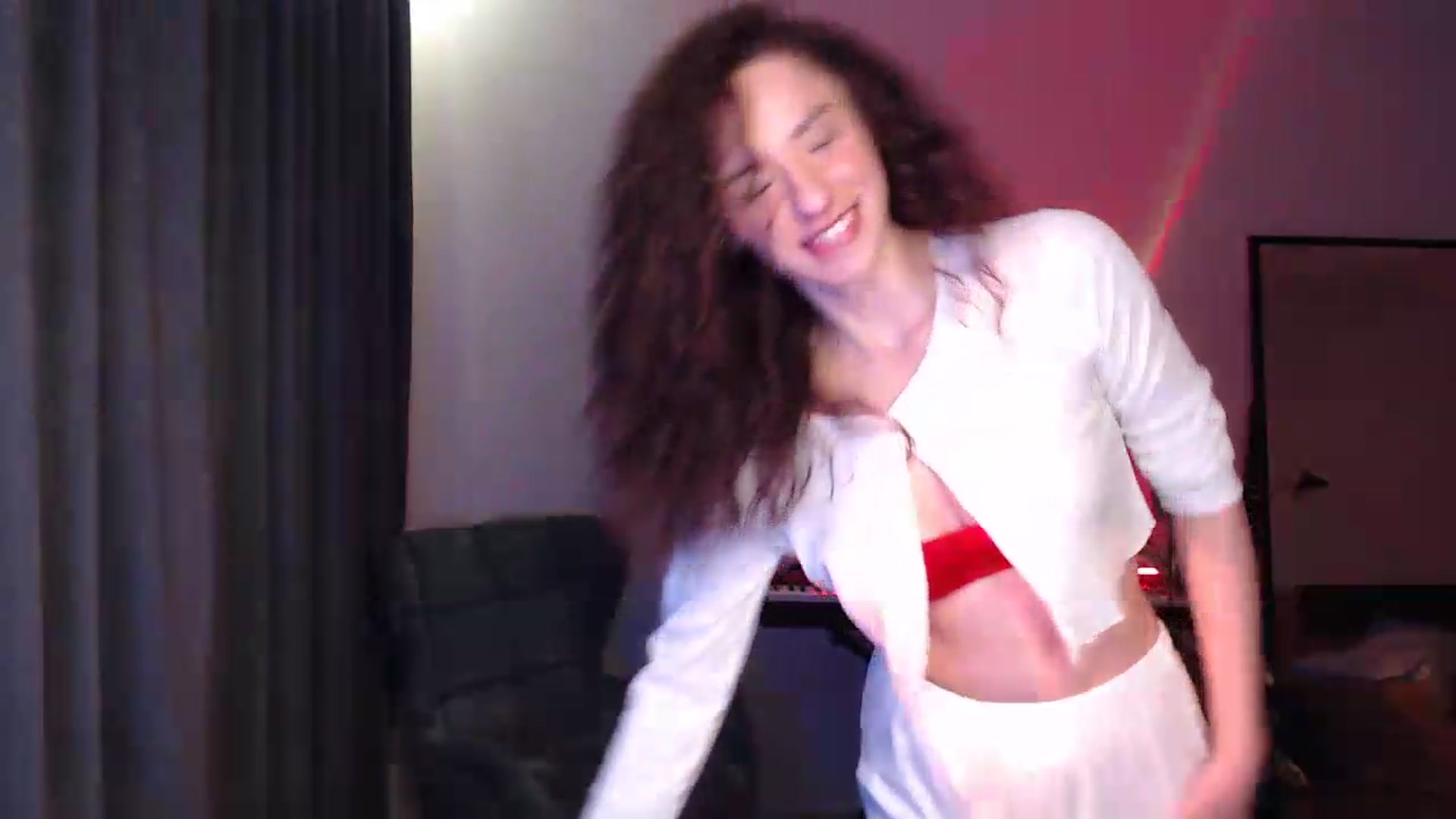Gallery image thumbnail from BeWonderful's myfreecams stream on, 05/08/2026, 19:47 image 6 of 20