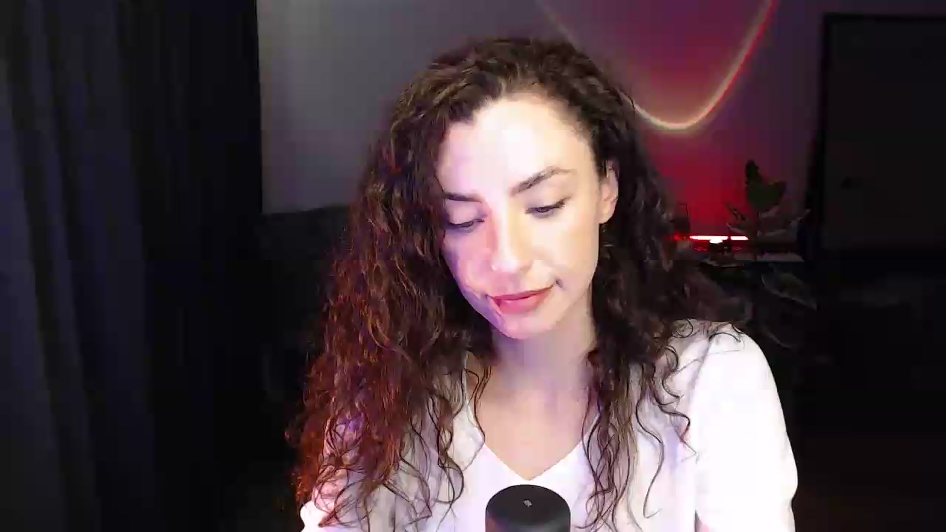 Gallery image thumbnail from BeWonderful's myfreecams stream on, 05/08/2026, 19:47 image 20 of 20