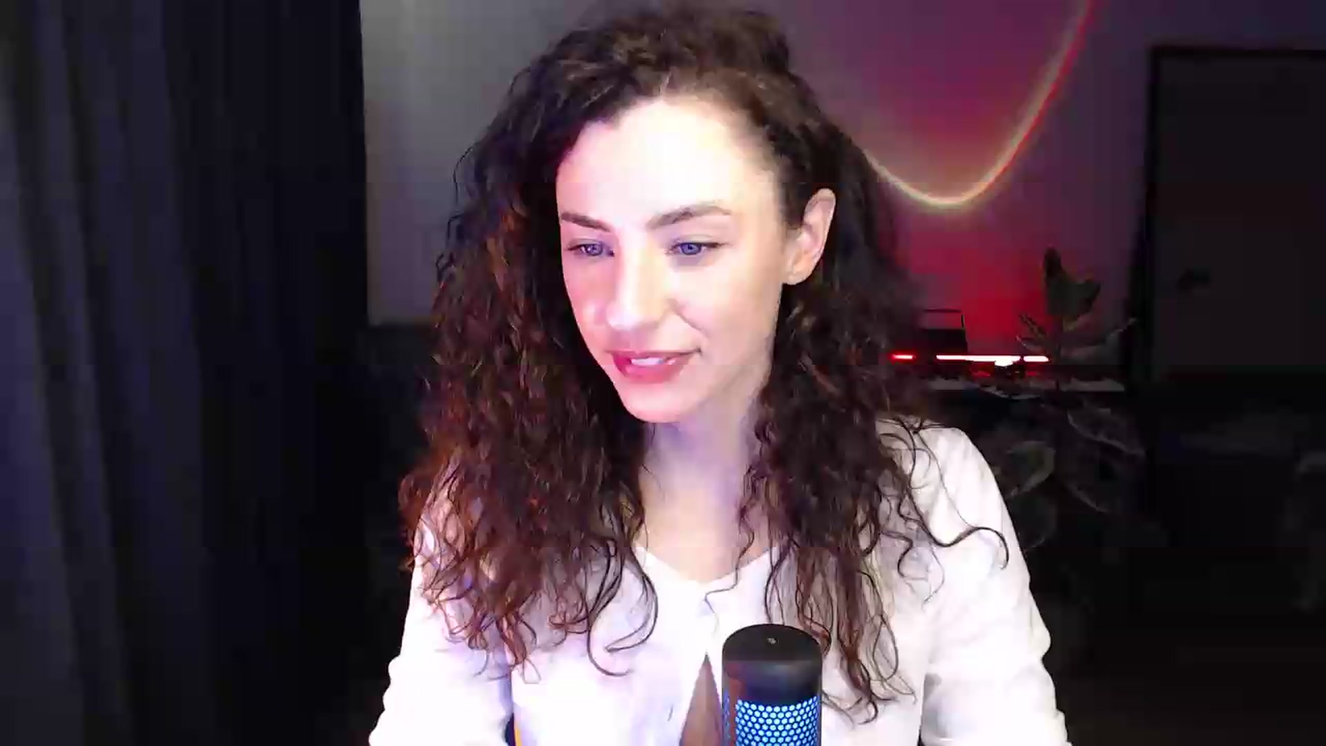 Gallery image thumbnail from BeWonderful's myfreecams stream on, 05/08/2026, 19:47 image 15 of 20