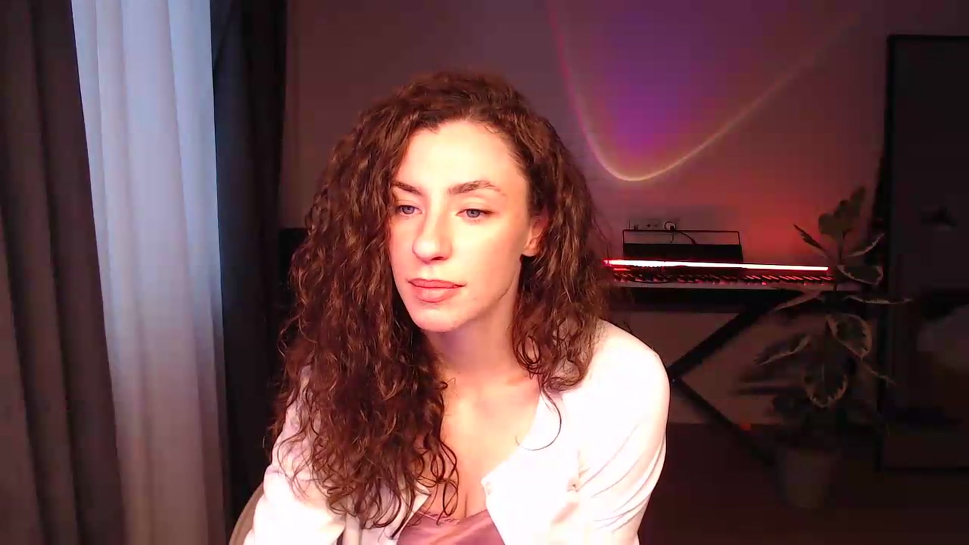 Gallery image thumbnail from BeWonderful's myfreecams stream on, 05/27/2026, 15:27 image 11 of 20