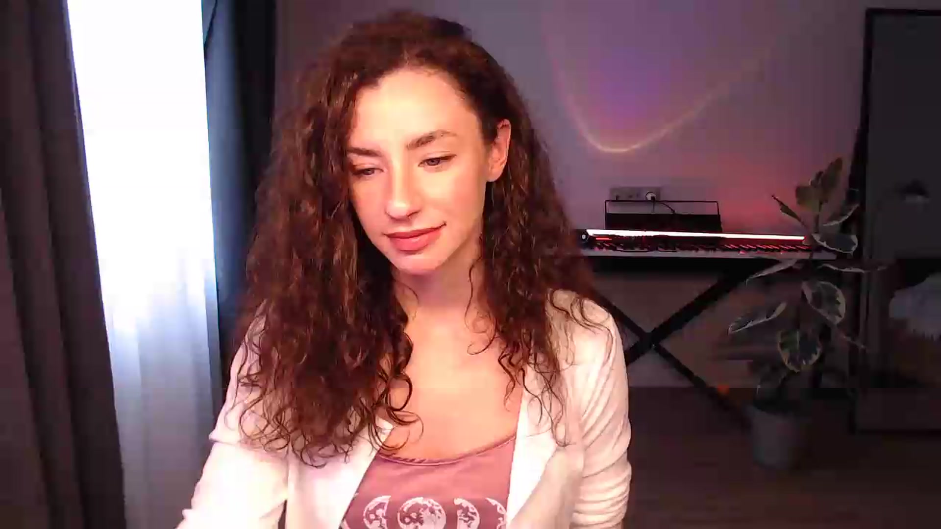 Gallery image thumbnail from BeWonderful's myfreecams stream on, 05/27/2026, 15:27 image 1 of 20