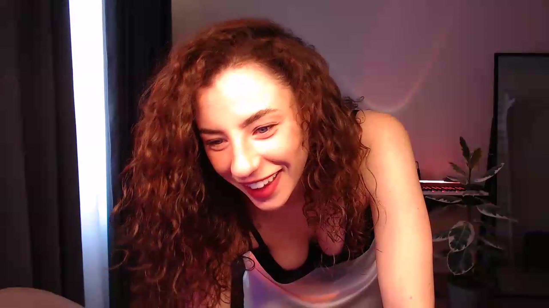 Gallery image thumbnail from BeWonderful's myfreecams stream on, 06/05/2026, 14:43 image 9 of 20