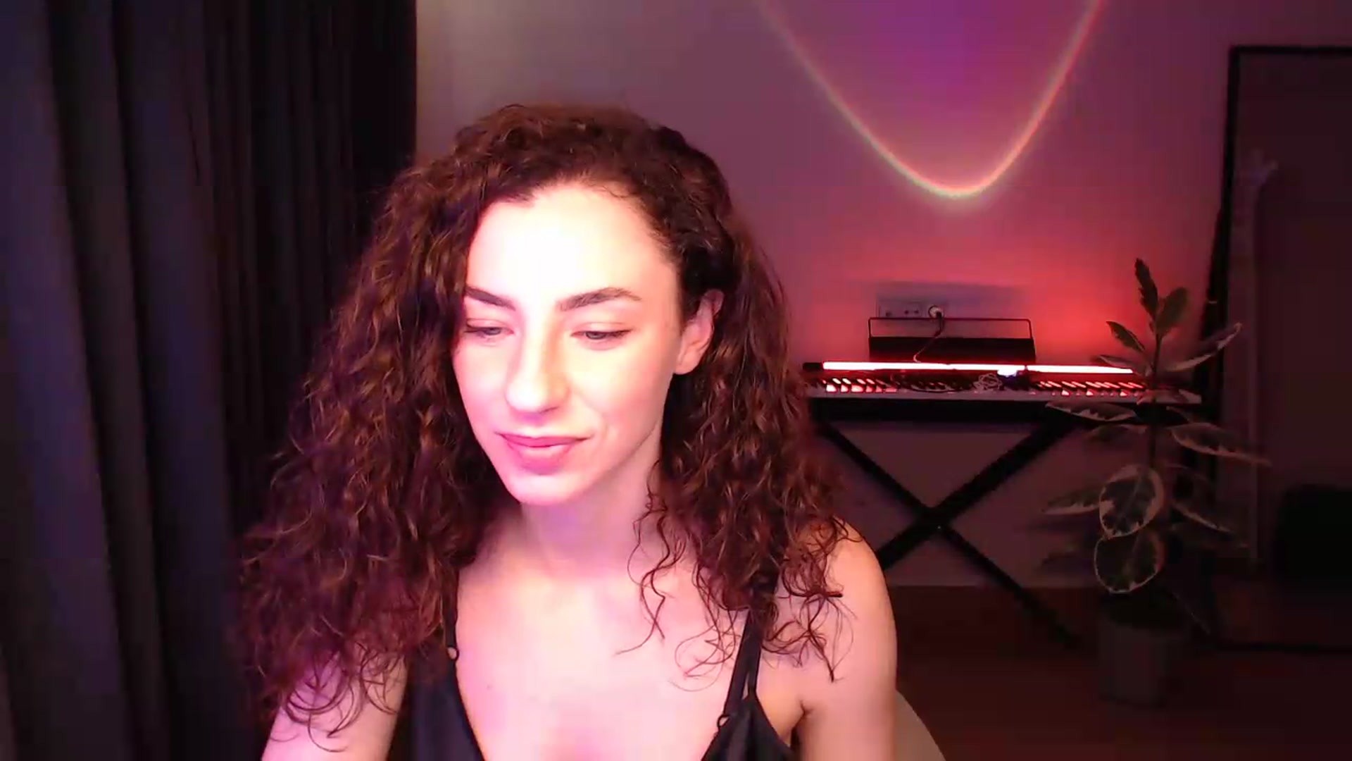 Gallery image thumbnail from BeWonderful's myfreecams stream on, 06/05/2026, 20:09 image 8 of 20
