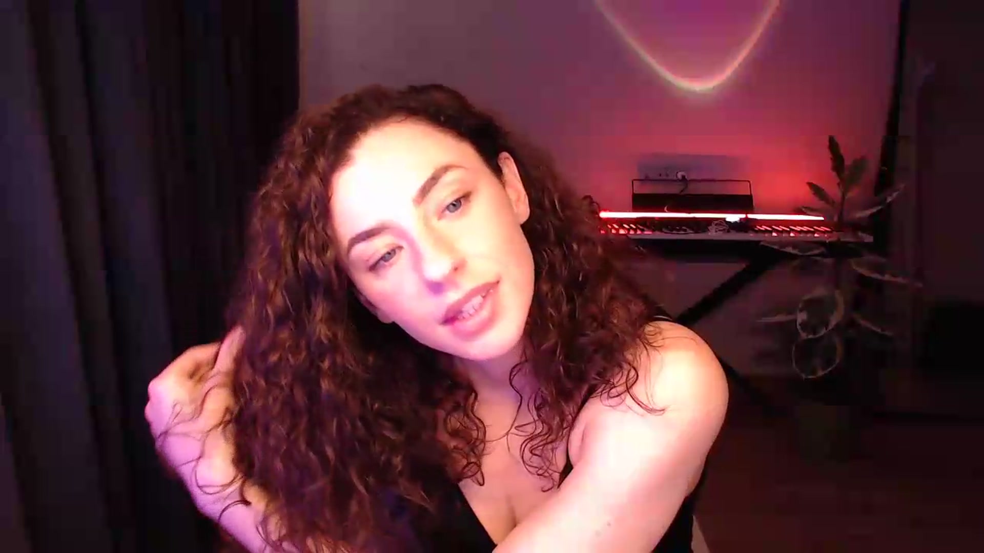 Gallery image thumbnail from BeWonderful's myfreecams stream on, 06/05/2026, 20:09 image 12 of 20