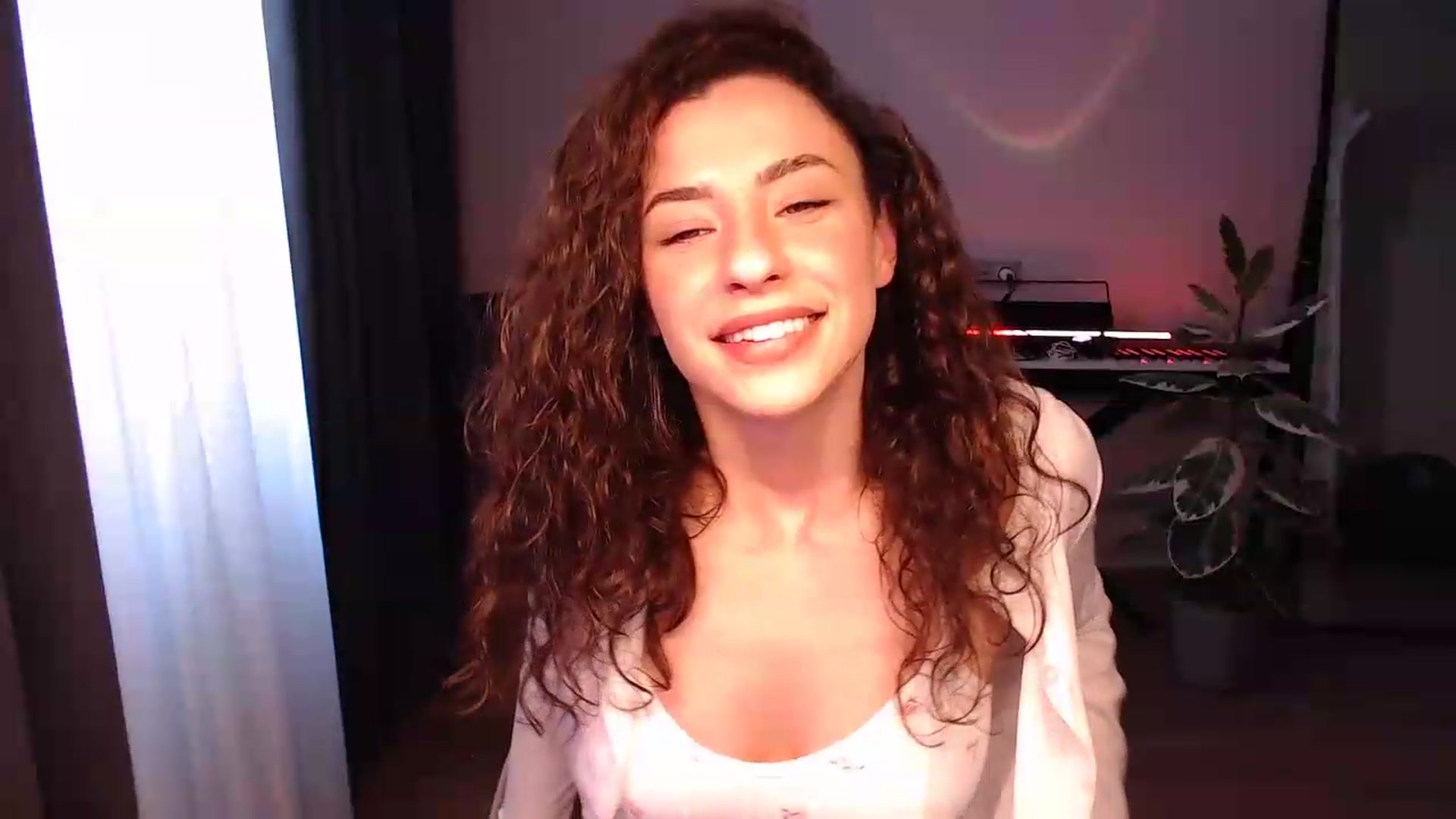 Gallery image thumbnail from BeWonderful's myfreecams stream on, 06/07/2026, 15:48 image 13 of 20