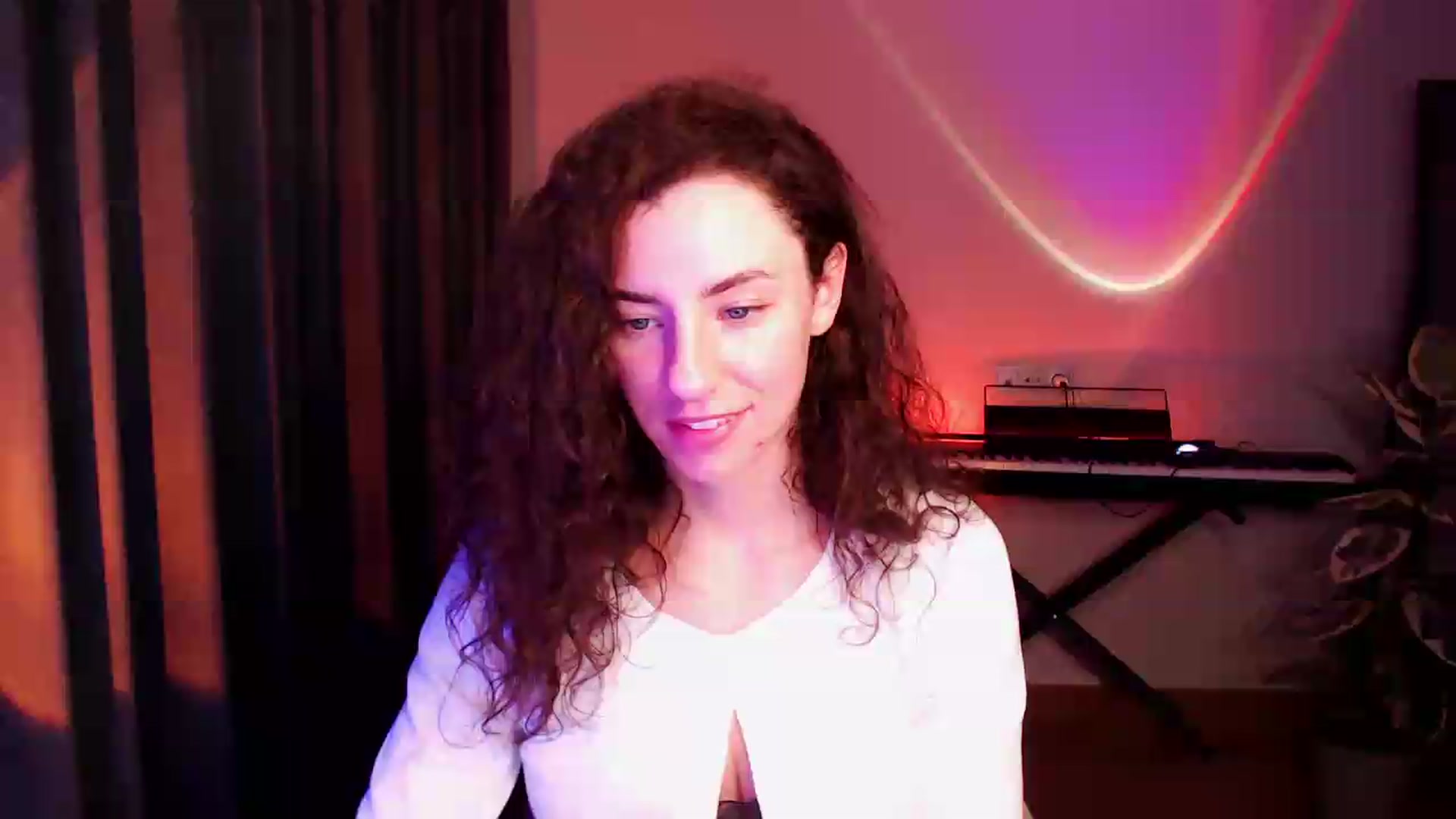 Gallery image thumbnail from BeWonderful's myfreecams stream on, 06/23/2026, 19:40 image 12 of 20