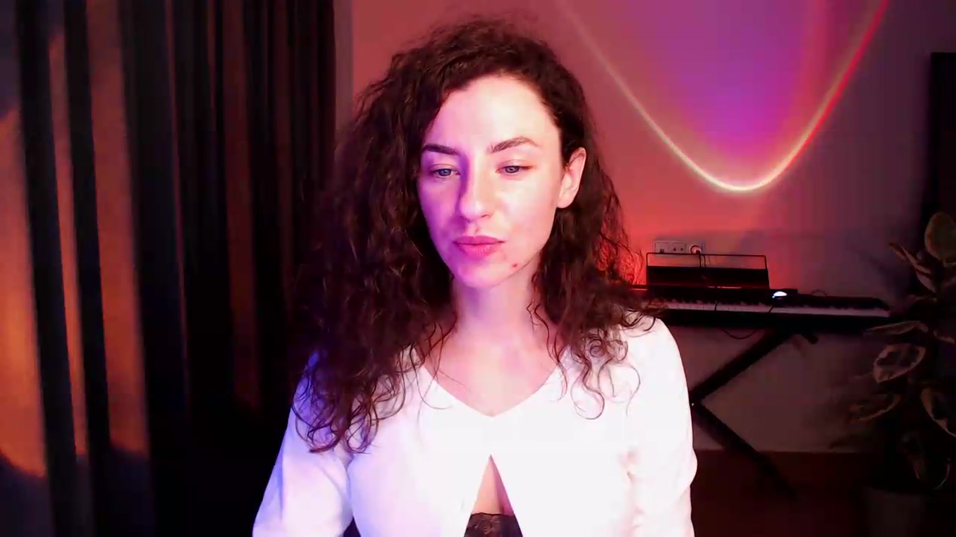 Gallery image thumbnail from BeWonderful's myfreecams stream on, 06/23/2026, 19:40 image 3 of 20