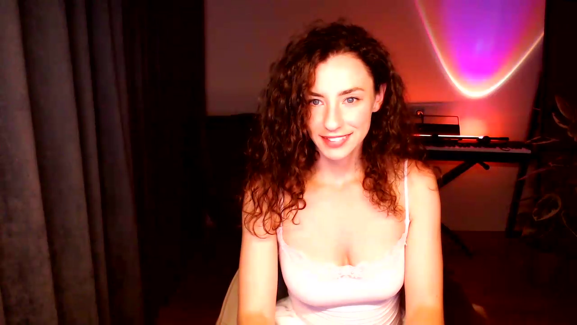 Gallery image thumbnail from BeWonderful's myfreecams stream on, 08/13/2026, 20:06 image 6 of 20