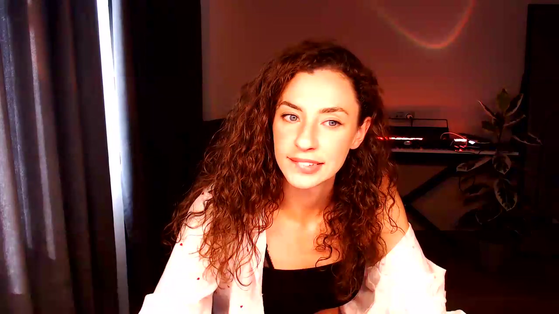 Gallery image thumbnail from BeWonderful's myfreecams stream on, 09/02/2026, 14:32 image 12 of 20