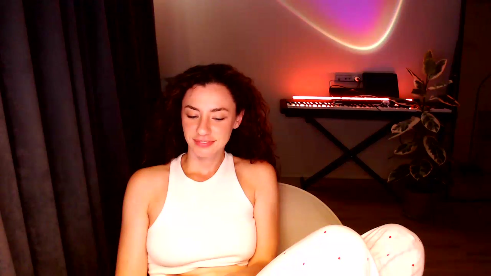 Gallery image thumbnail from BeWonderful's myfreecams stream on, 09/04/2026, 21:02 image 13 of 20