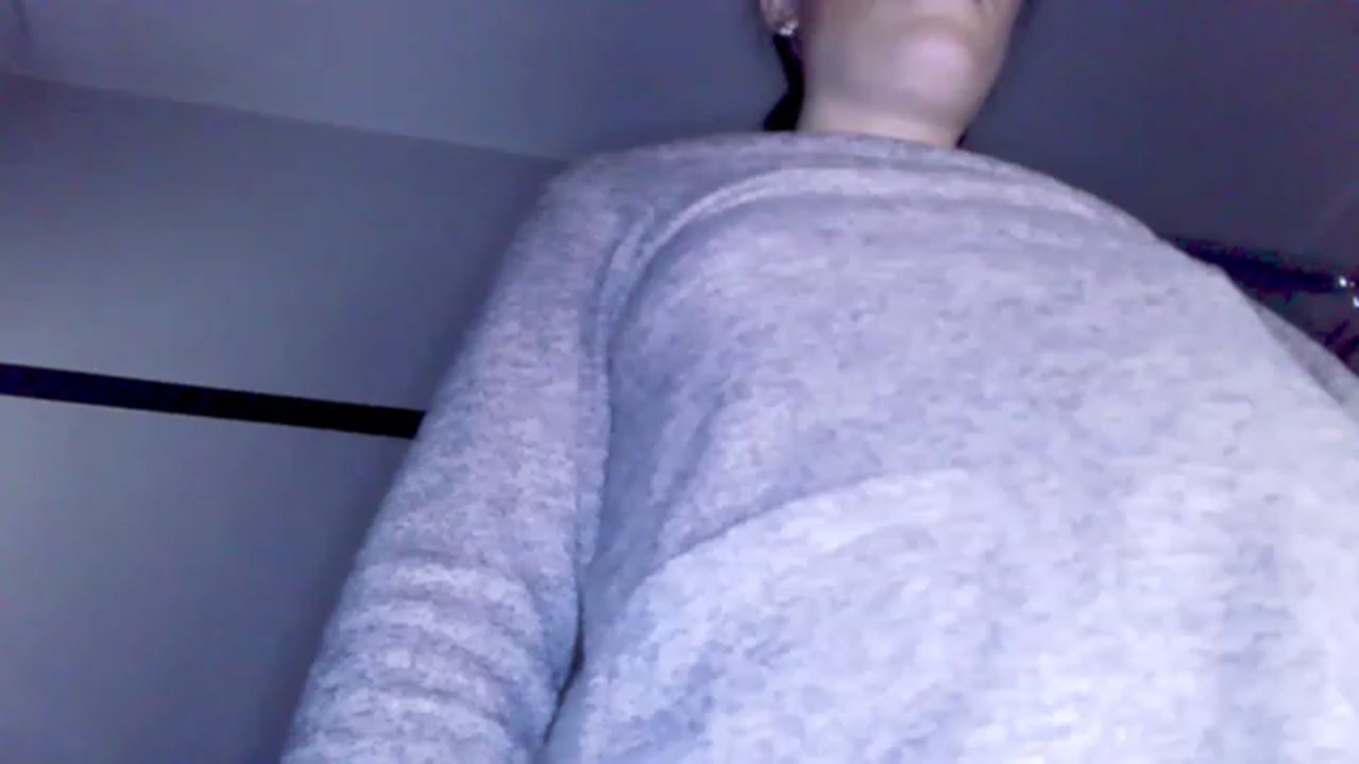 Gallery image thumbnail from BeYourself_7's myfreecams stream on, 12/02/2022, 14:25 image 7 of 20