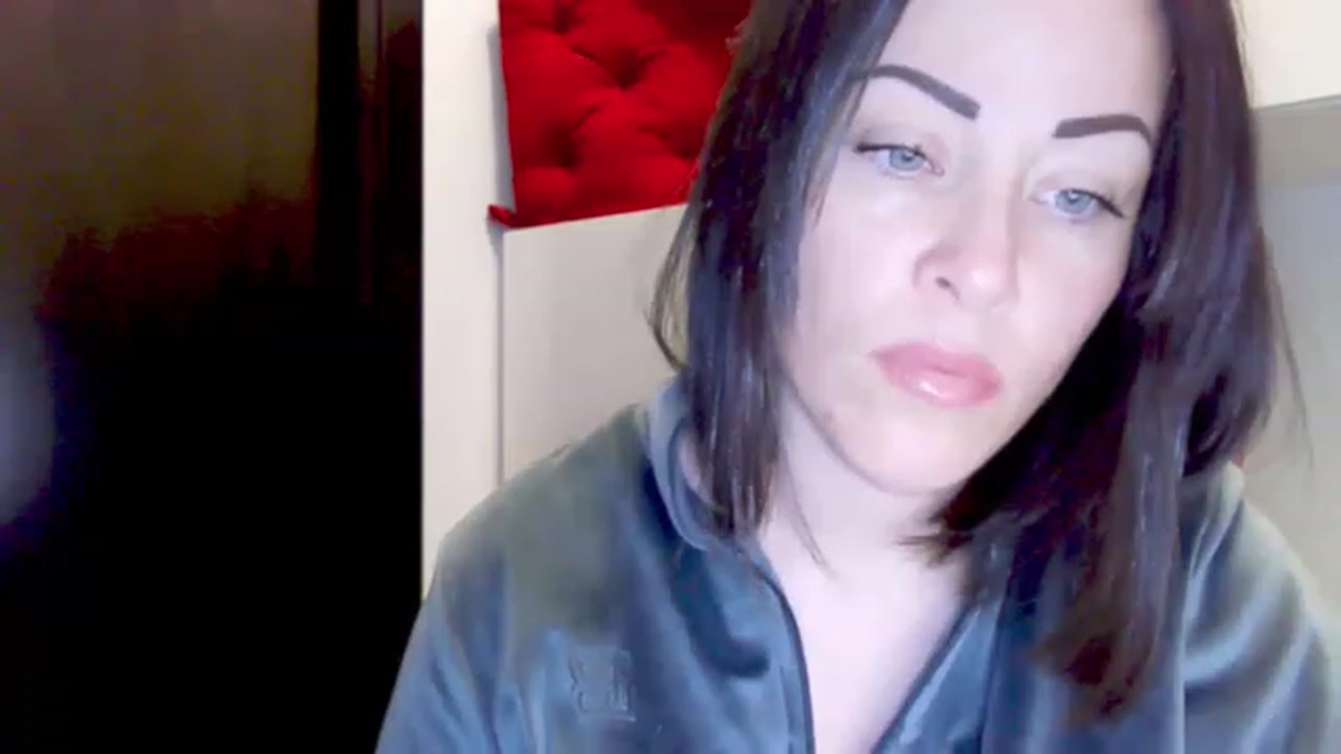 Gallery image thumbnail from BeYourself_7's myfreecams stream on, 12/12/2022, 14:21 image 16 of 20