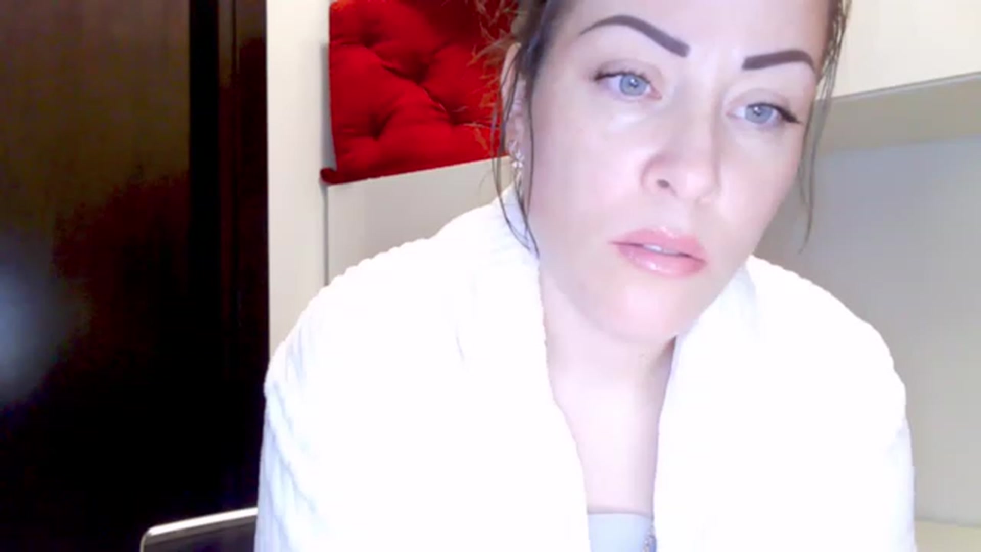 Gallery image thumbnail from BeYourself_7's myfreecams stream on, 12/16/2022, 14:55 image 16 of 20