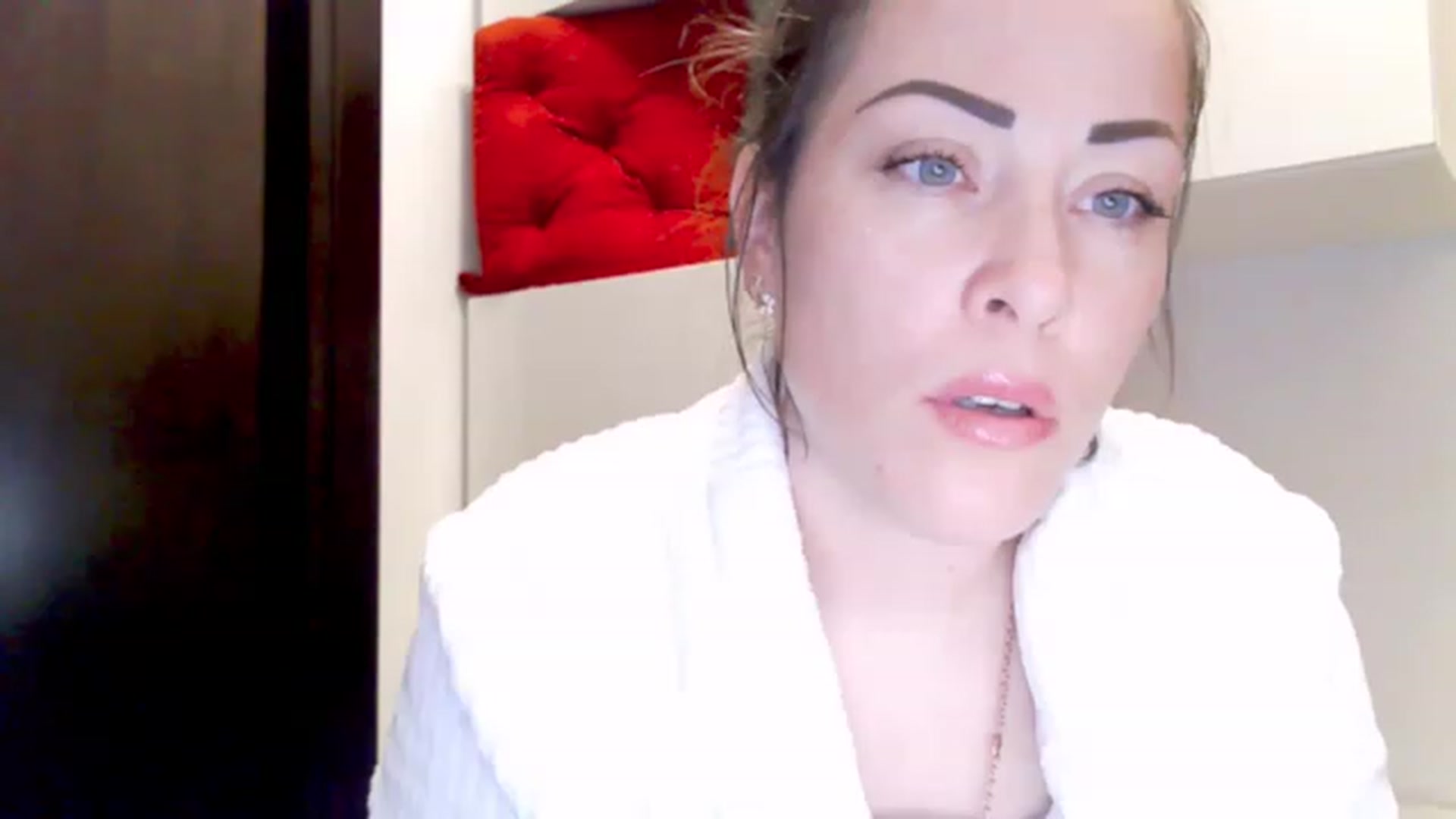 Gallery image thumbnail from BeYourself_7's myfreecams stream on, 12/16/2022, 15:18 image 1 of 20