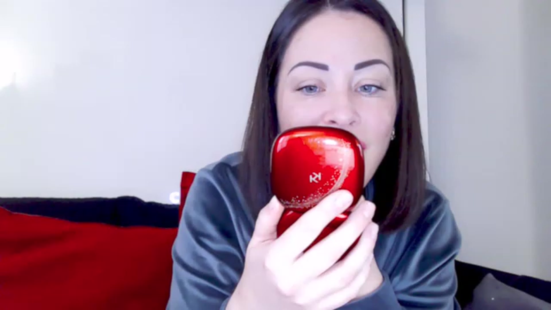 Gallery image thumbnail from BeYourself_7's myfreecams stream on, 12/22/2022, 13:00 image 1 of 20