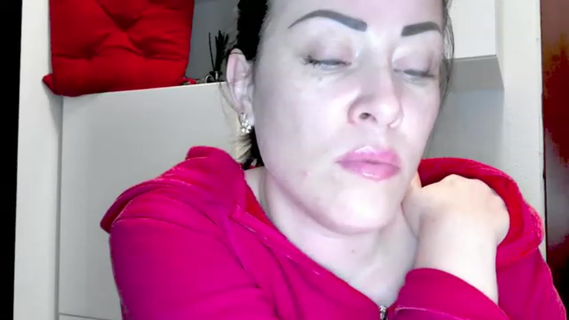 Gallery image thumbnail from BeYourself_7's myfreecams stream on, 03/21/2023, 15:14 image 16 of 20