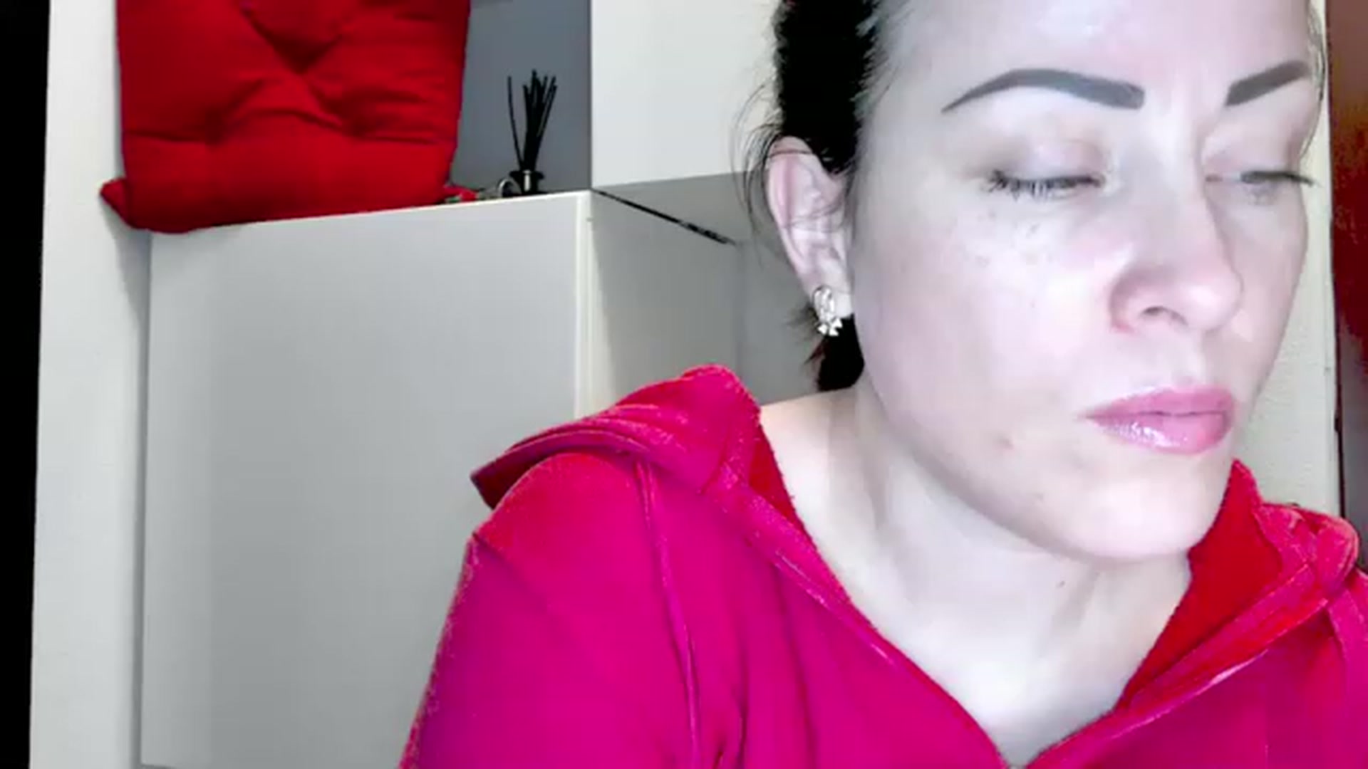 Gallery image thumbnail from BeYourself_7's myfreecams stream on, 03/21/2023, 15:14 image 8 of 20