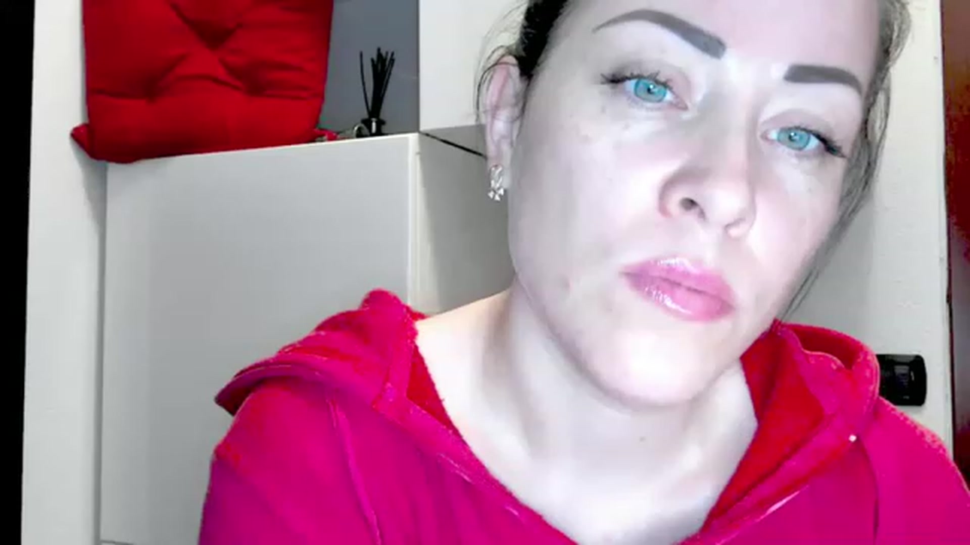 Gallery image thumbnail from BeYourself_7's myfreecams stream on, 03/21/2023, 15:14 image 10 of 20